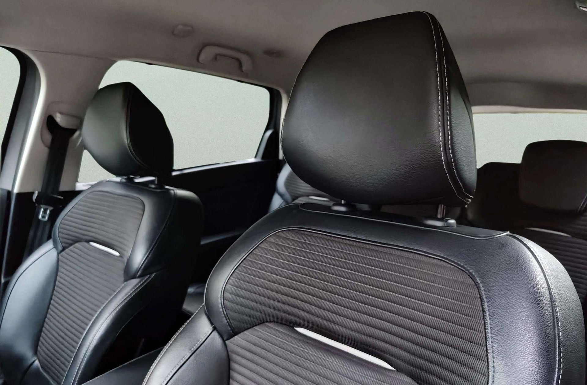 Renault Grand Scénic Zen TCe GPF - foto 15