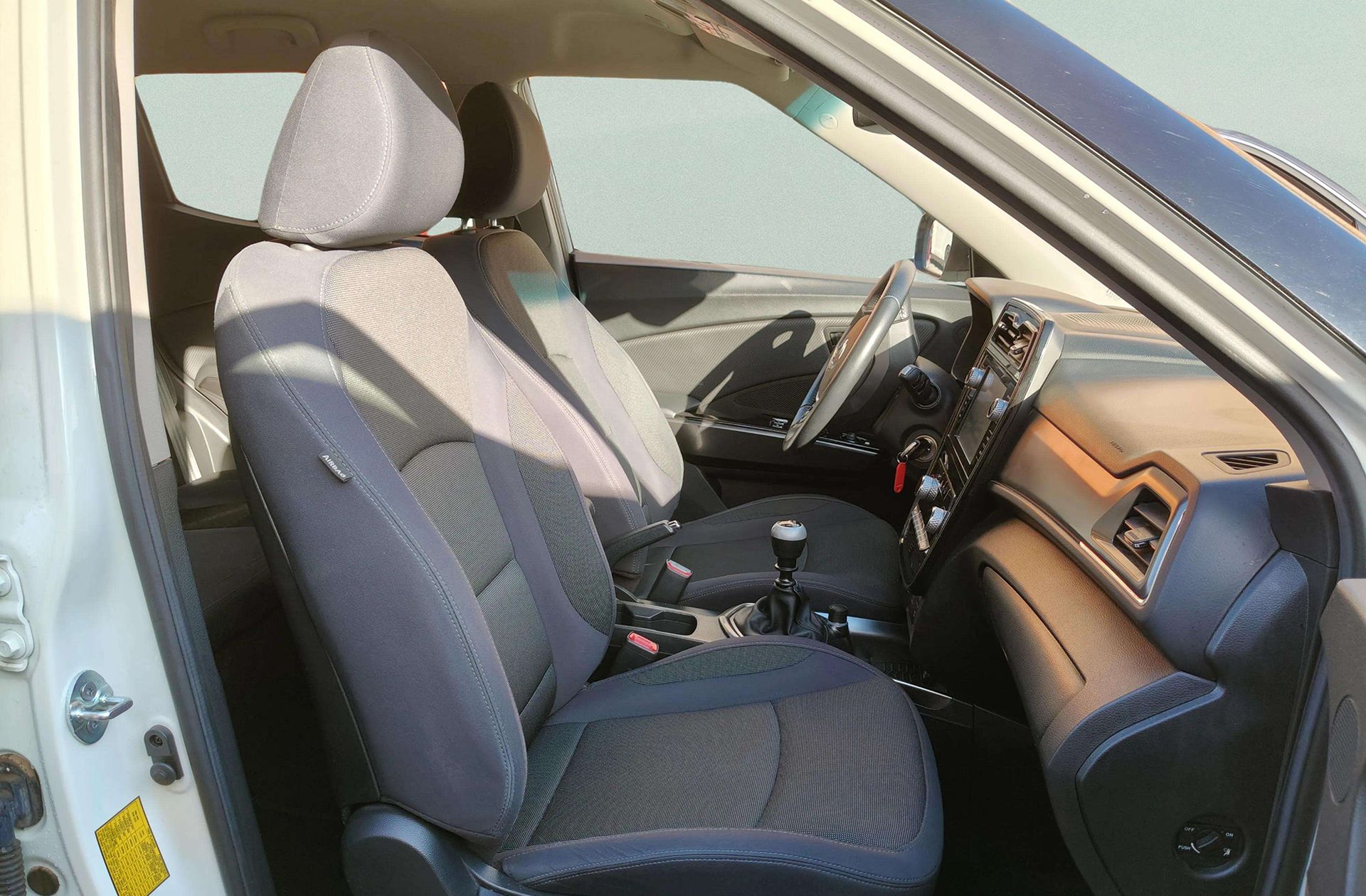 SsangYong Tivoli G12T Urban Plus - foto 19