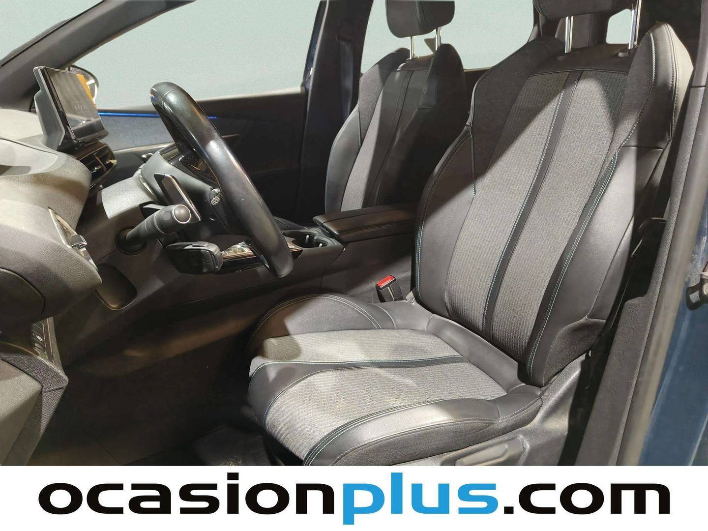 Foto asientos traseros Peugeot 5008 Peugeot 5008 PureTech 130 S&S Allure Pack EAT8 (130 CV) 7 Plazas