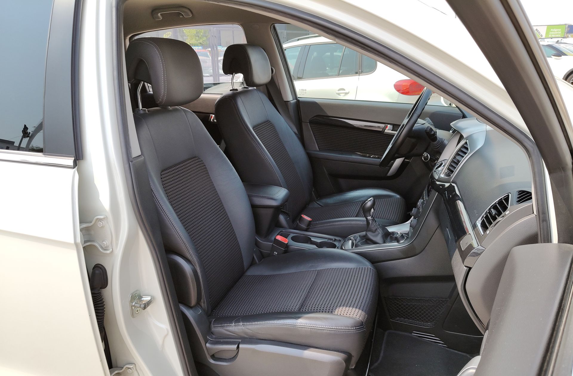 Chevrolet Captiva 2.2 Vcdi 16V LT FWD 7 plazas - foto 17