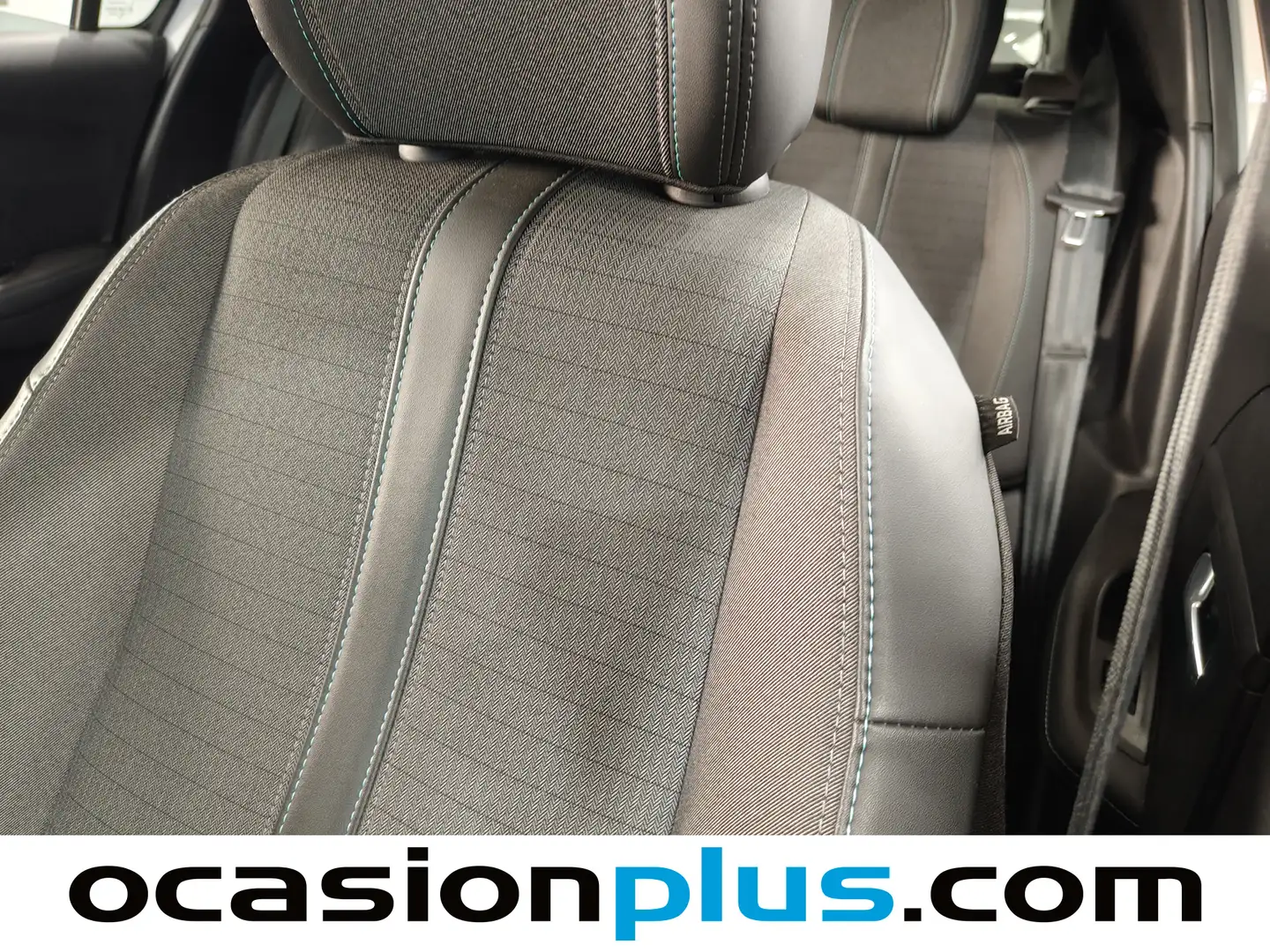 Foto Peugeot 208 Peugeot 208 PureTech 100 Allure (100 CV)