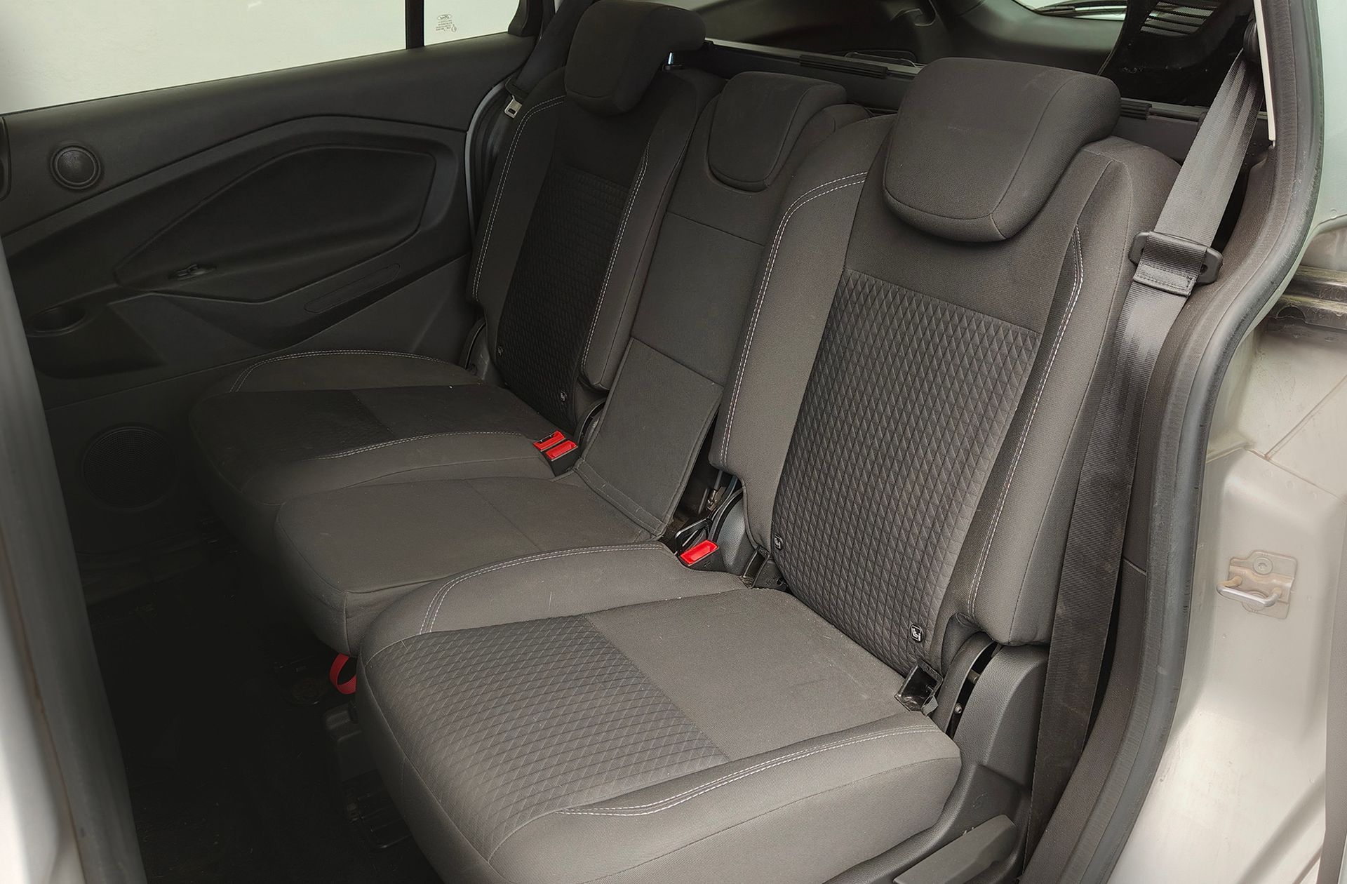 Ford Grand C-Max 1.0 EcoBoost Trend+ - foto 11