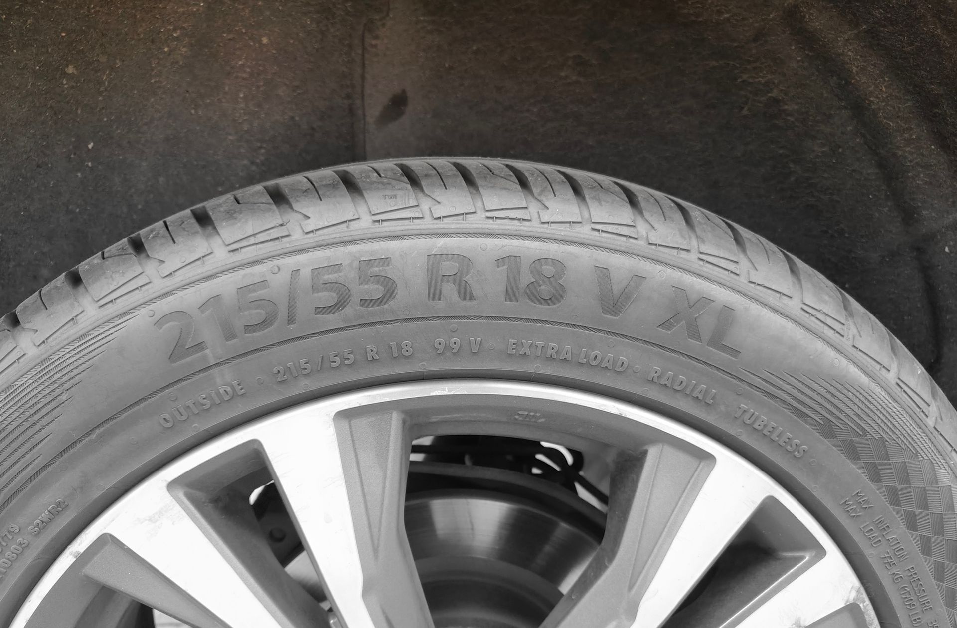Nissan Qashqai DIG-T 115 N-Connecta 4x2 - foto 33