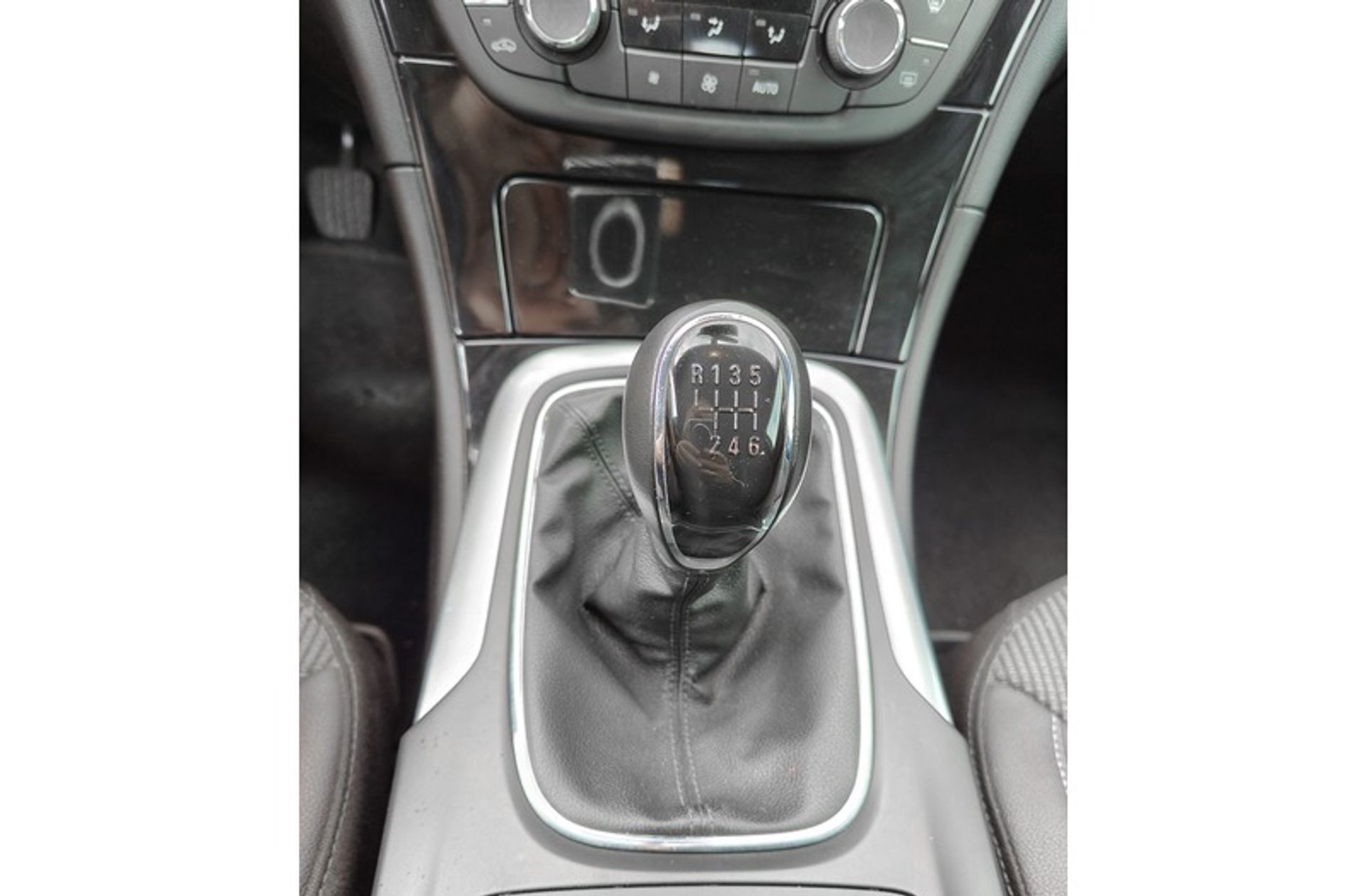 Opel Insignia 1.4 Turbo Excellence - foto 5