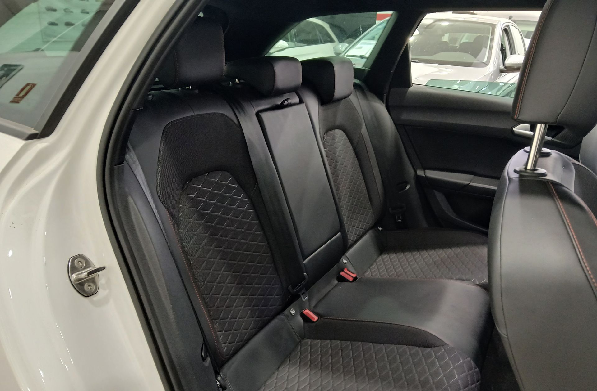 SEAT León ST 1.5 TSI FR - foto 17