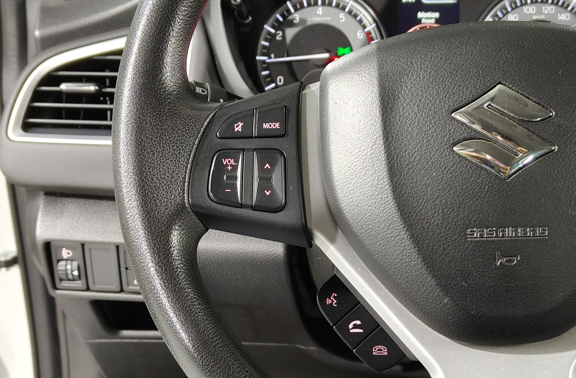 Suzuki S-Cross 1.4T Mild Hybrid S1 - foto 20