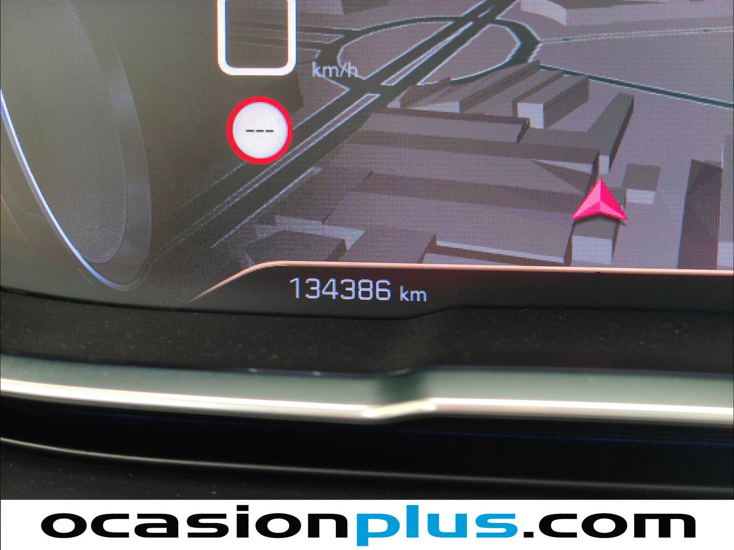 Foto Peugeot 3008 Peugeot 3008 BlueHDi 180 S&S GT EAT8 (180 CV)