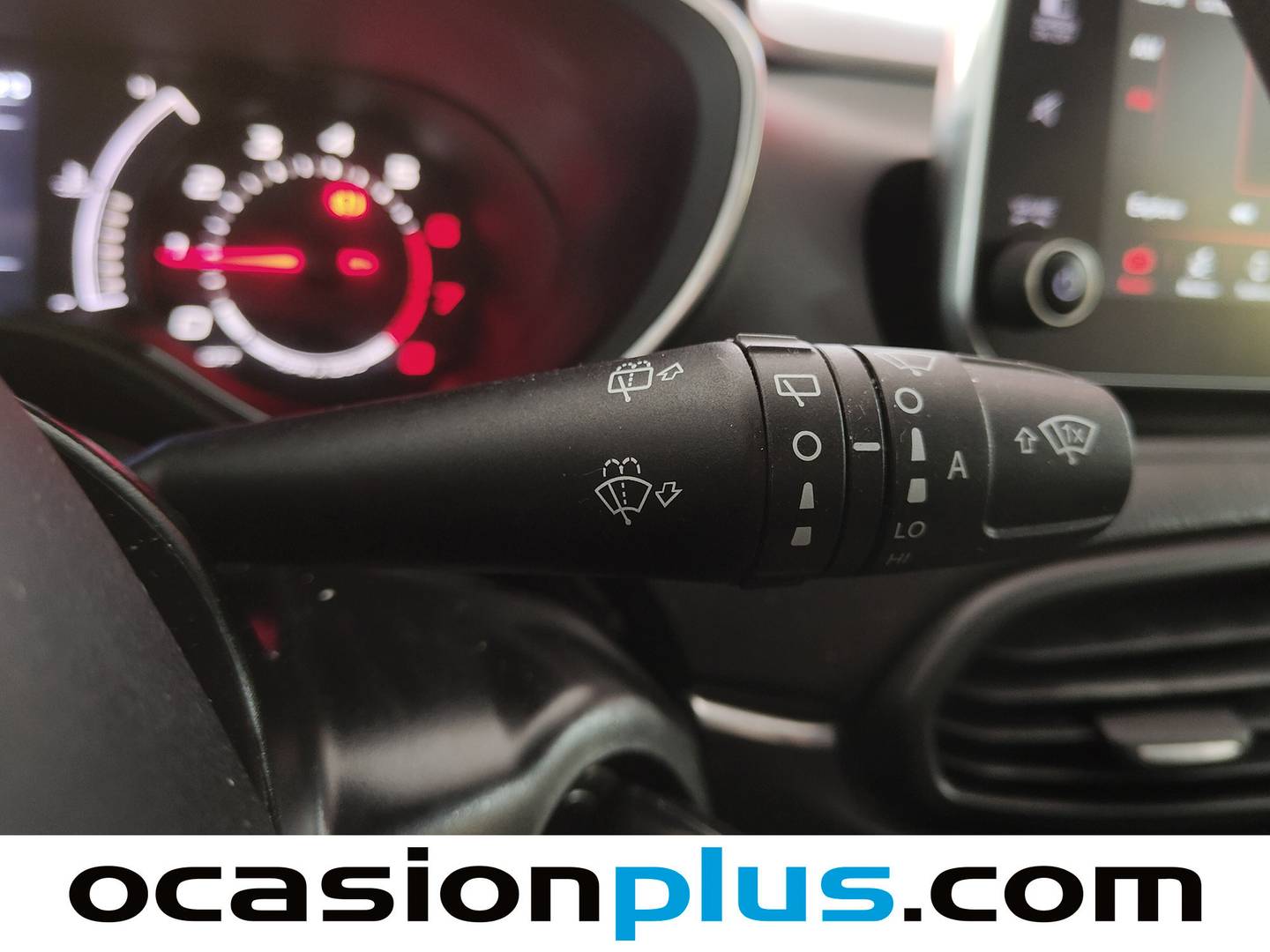 Extras del Fiat Tipo Fiat Tipo SW 1.4 T-Jet Lounge (120 CV)