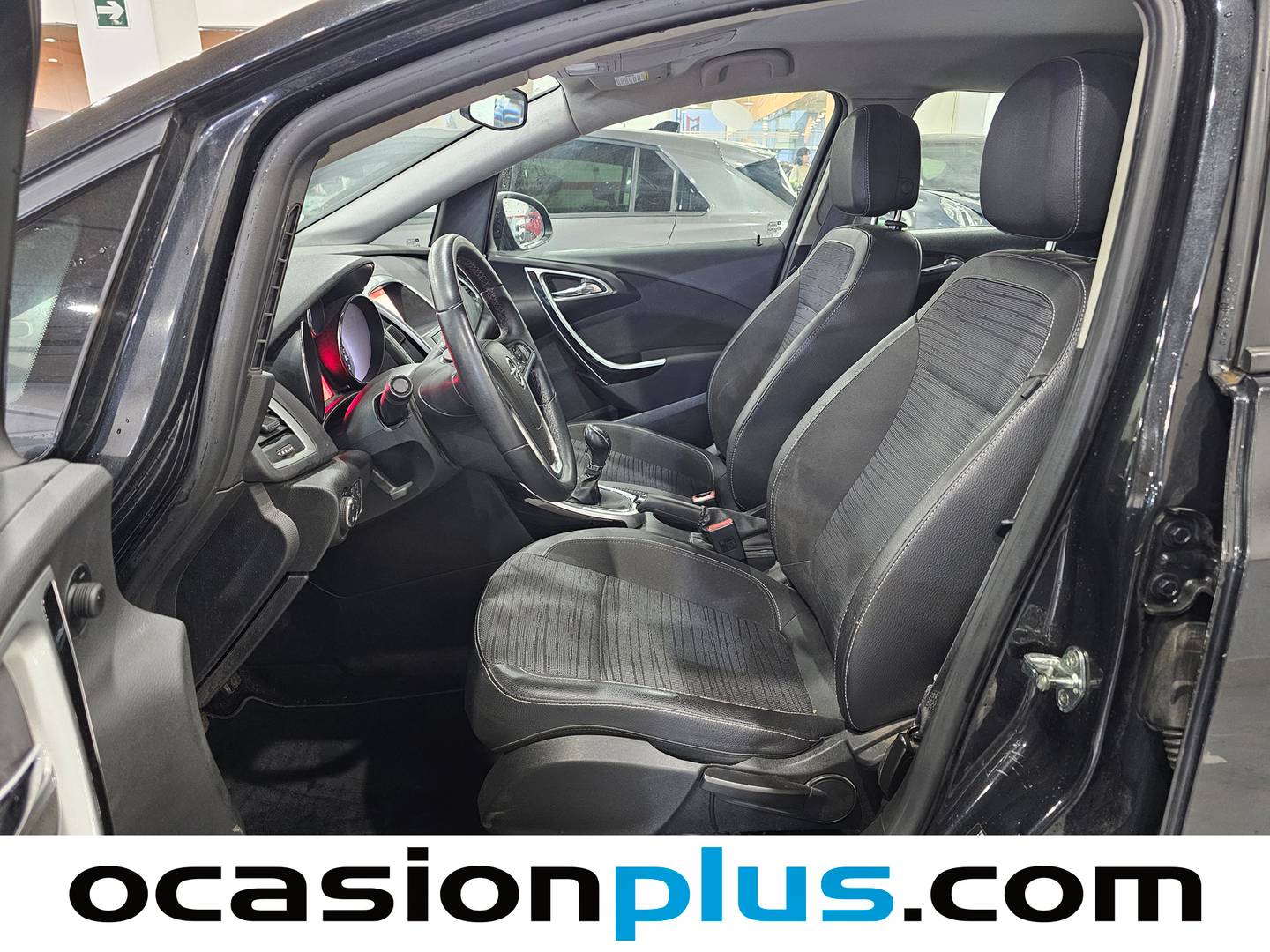 Foto asientos delanteros Opel Astra Opel Astra 1.7 CDTI S&S Excellence (110 CV)