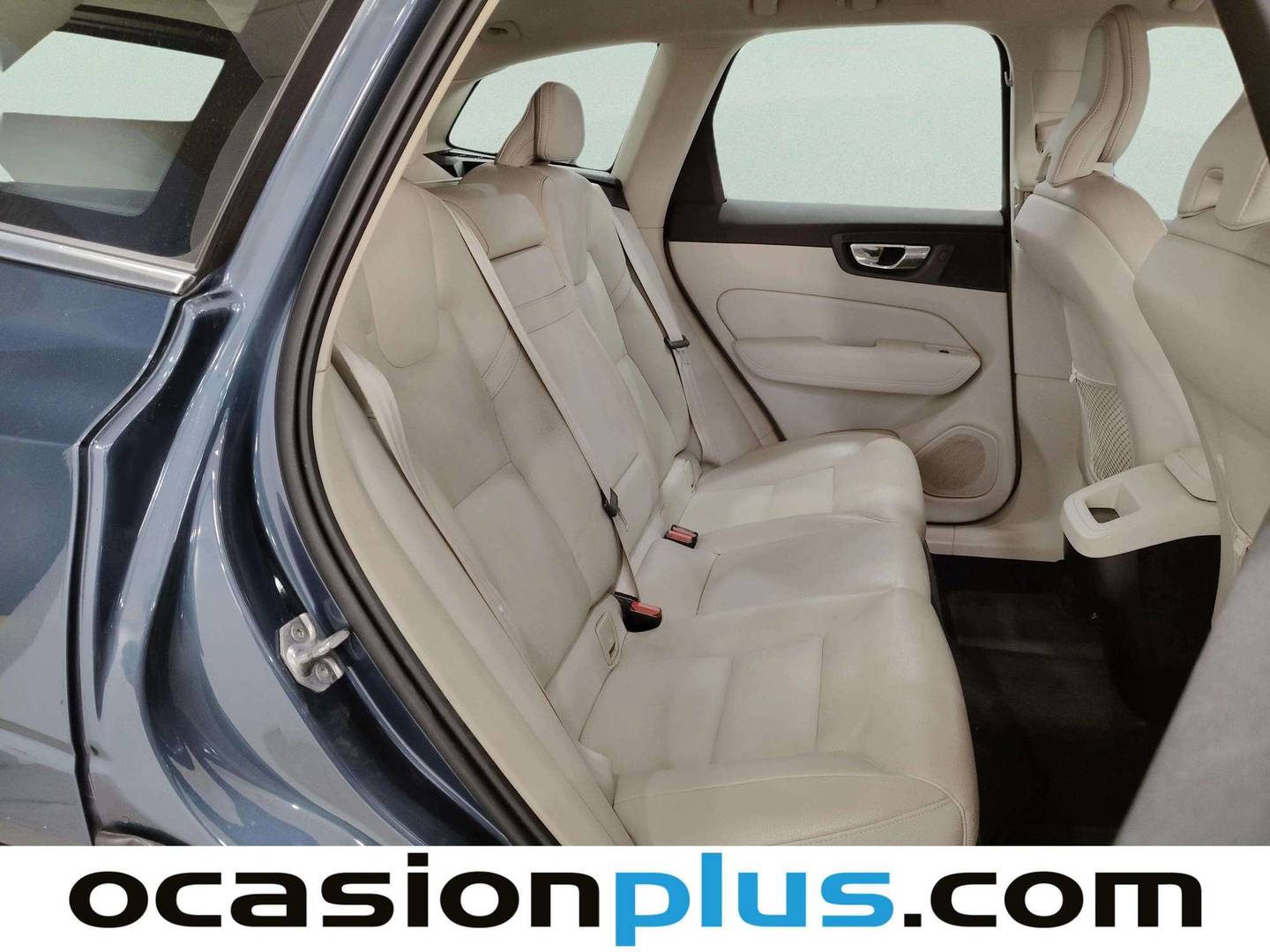 Foto asientos traseros Volvo XC60 Volvo XC60 T4 Business Plus Auto (190 CV)