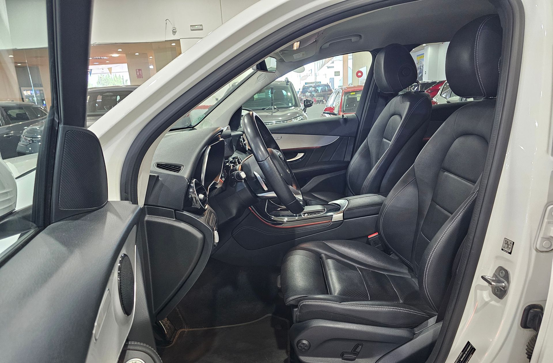 Mercedes-Benz GLC Mercedes GLC 200 d 4Matic Pack AMG - foto 13
