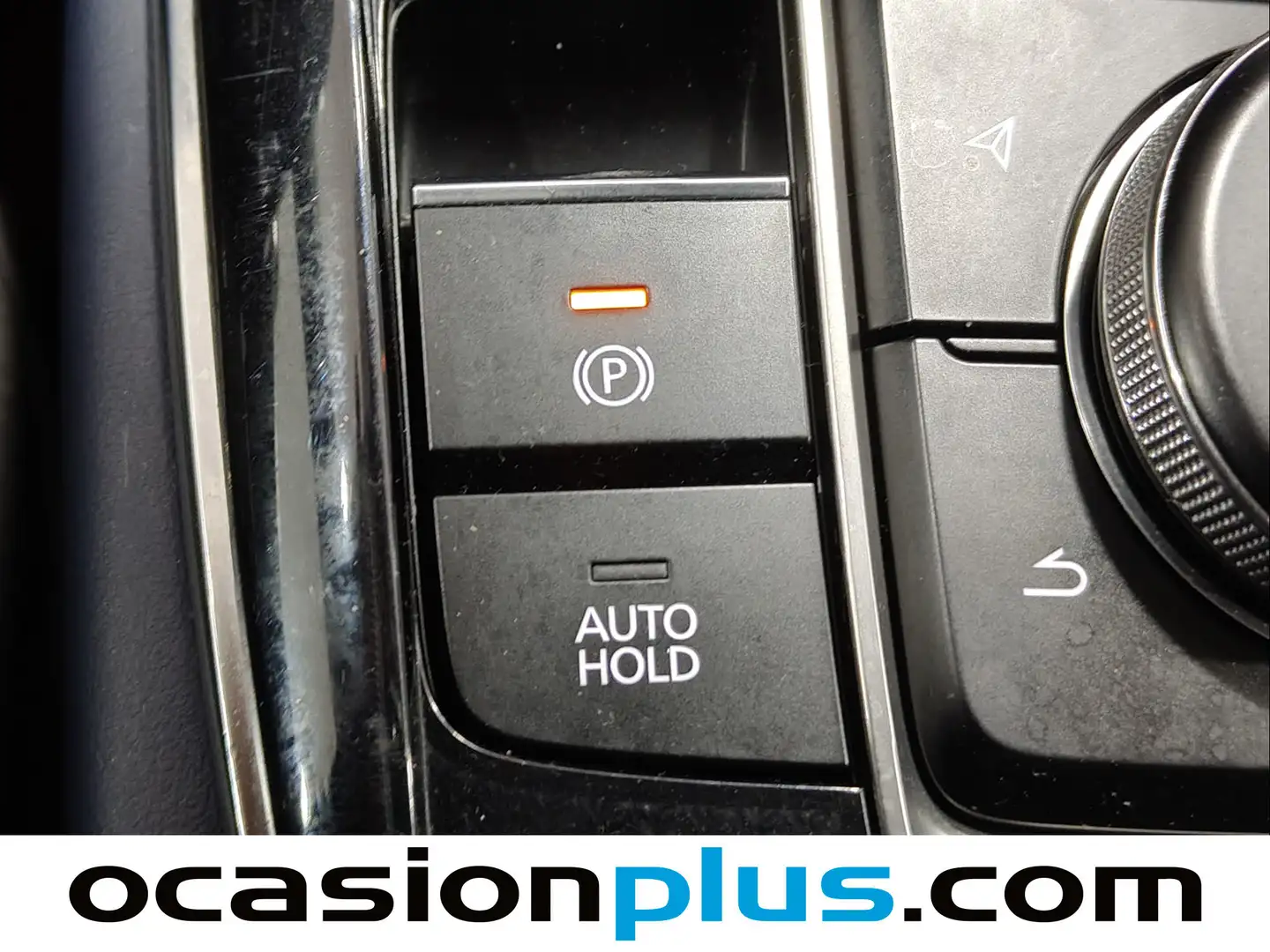 Foto Mazda CX-30 Mazda CX-30 2.0 Skyactiv-G Zenith 2WD AT (122 CV)