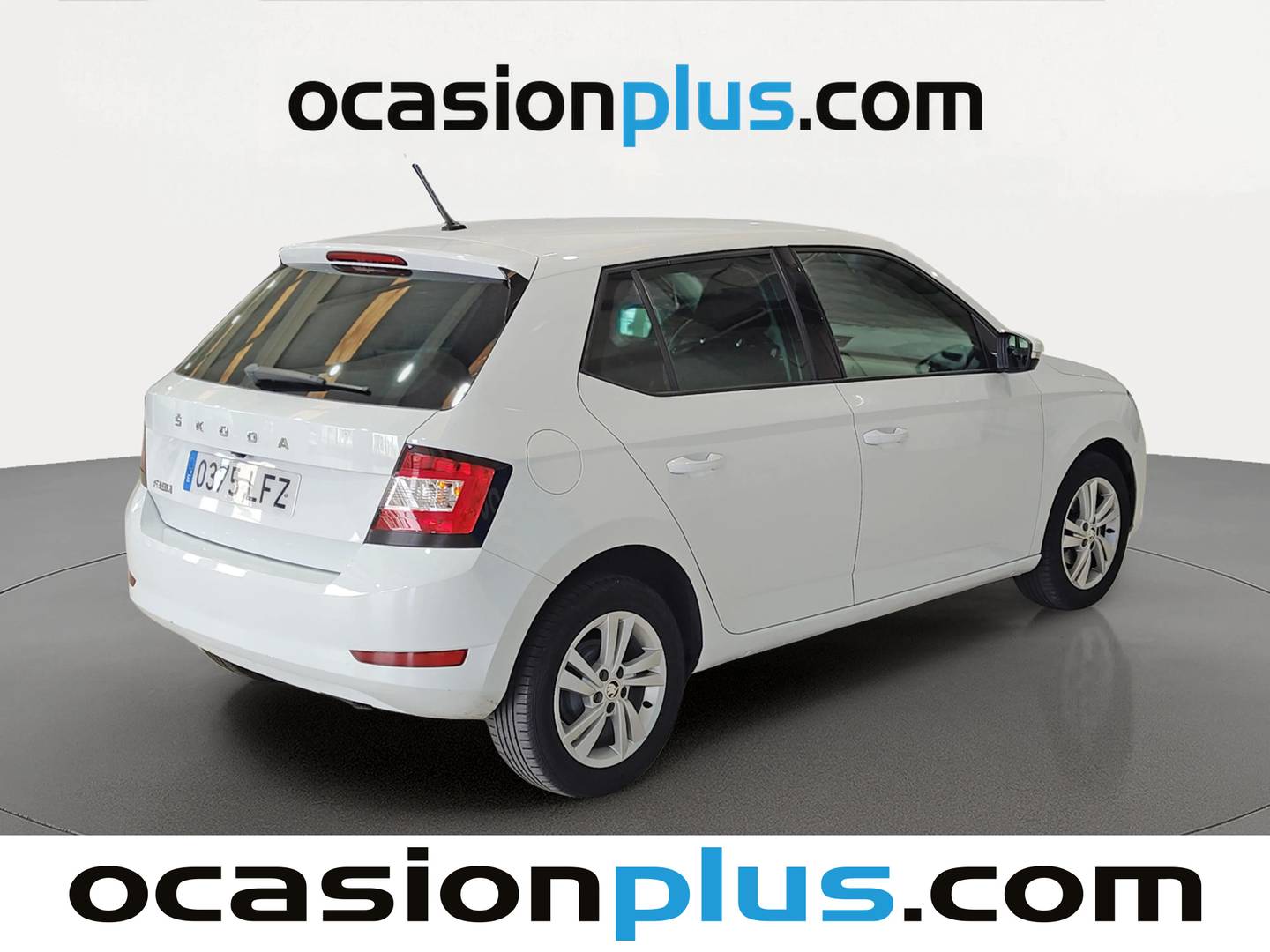Foto trasera Skoda Fabia Skoda Fabia 1.0 MPI Ambition Plus (60 CV) derecha