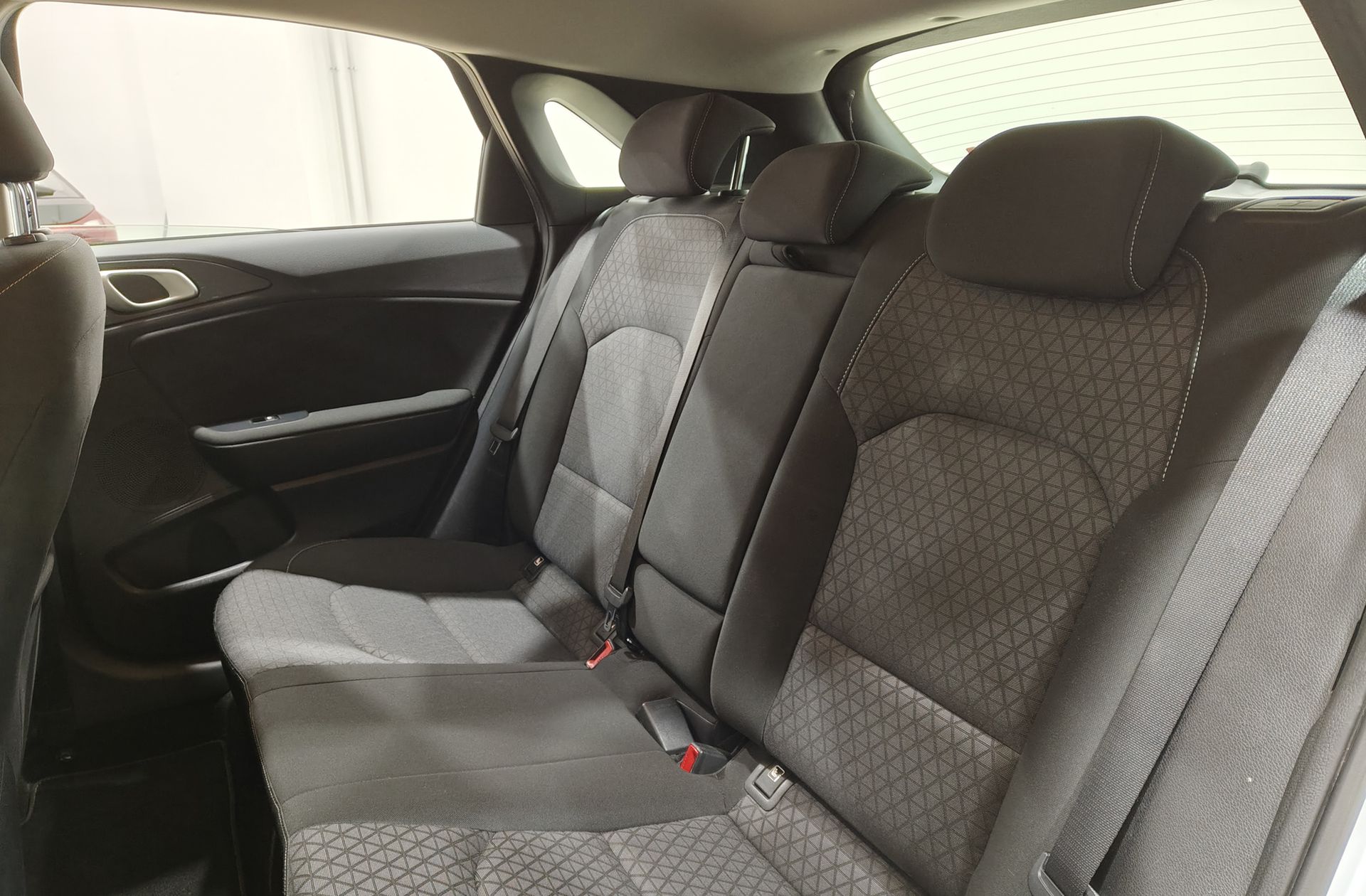 Kia Ceed 1.0 T-GDi Drive - foto 11