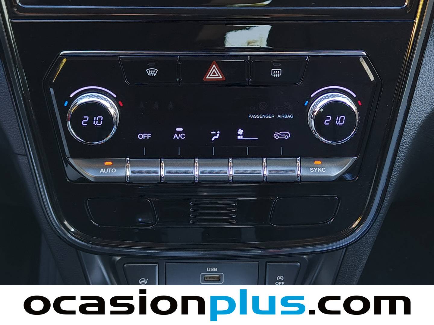 Foto SsangYong Tivoli Grand Ssangyong Tivoli Grand G15T Urban Plus (163 CV)