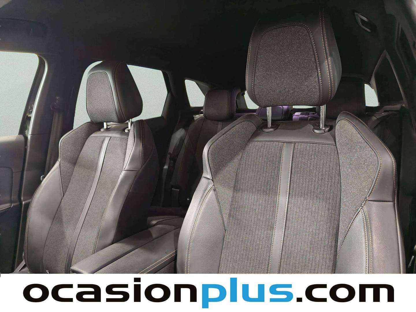 Equipamiento del Peugeot 3008 Peugeot 3008 PureTech 130 S&S GT Line (130 CV)