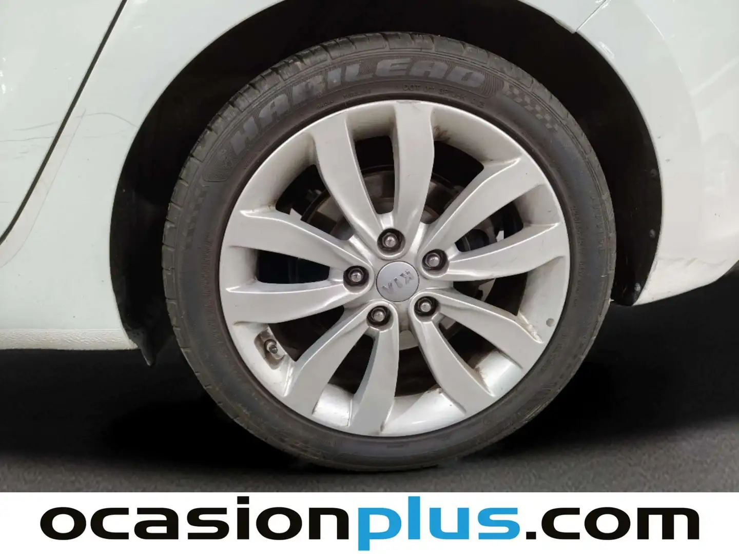 Foto KIA Carens Kia Carens 1.6 GDi UEFA Euro 2016 Eco-Dynamics (135 CV)