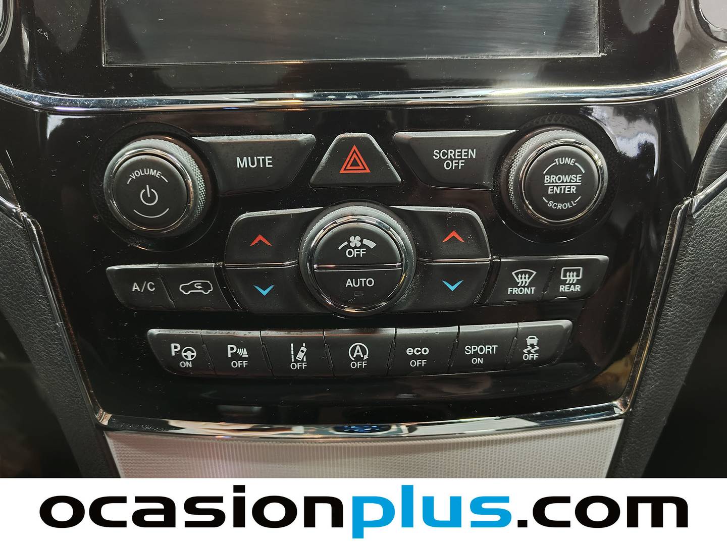 Foto Jeep Grand Cherokee Jeep Grand Cherokee 3.0 V6 Multijet Overland Auto (250 CV)