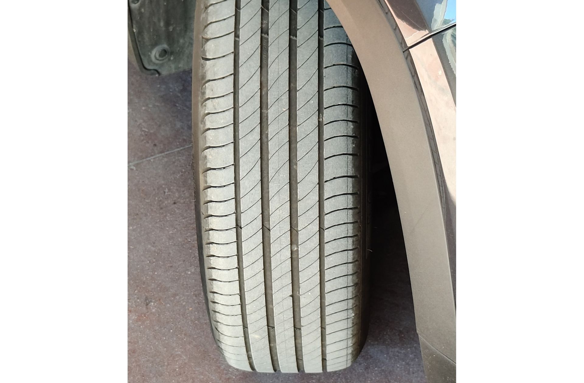 Hyundai Tucson 1.6 T-GDi 48V Maxx - foto 35