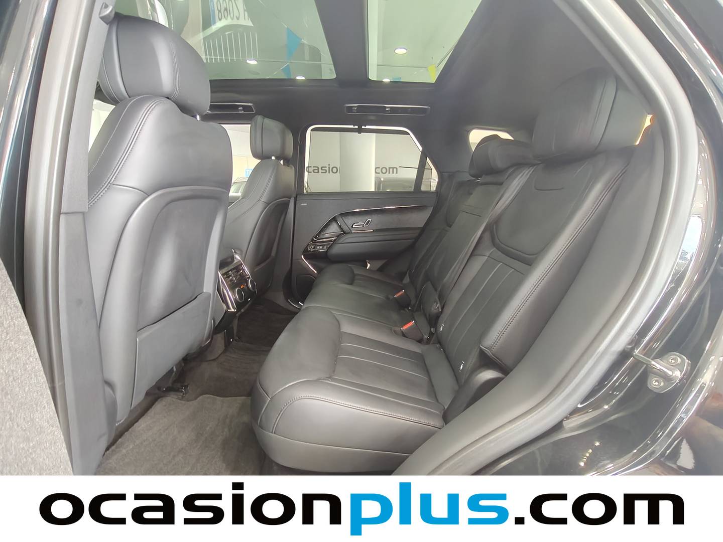 Foto asientos traseros Land Rover Range Rover Sport Land Rover Range Rover Sport 3.0D TD6 MHEV Dynamic SE AWD Auto (300 CV)
