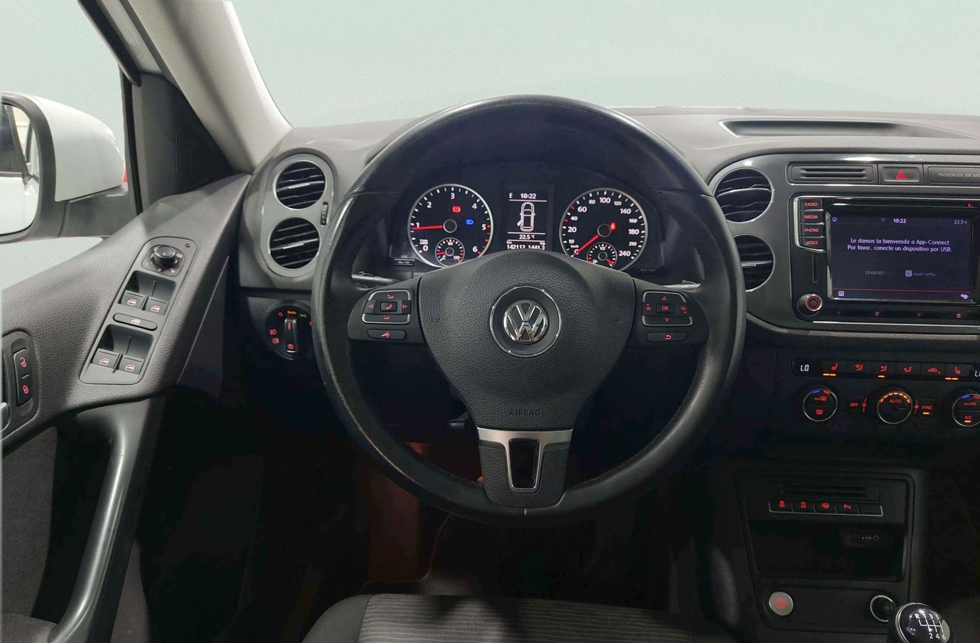 Volkswagen Tiguan T1 2.0 TDI 4x2 - foto 26