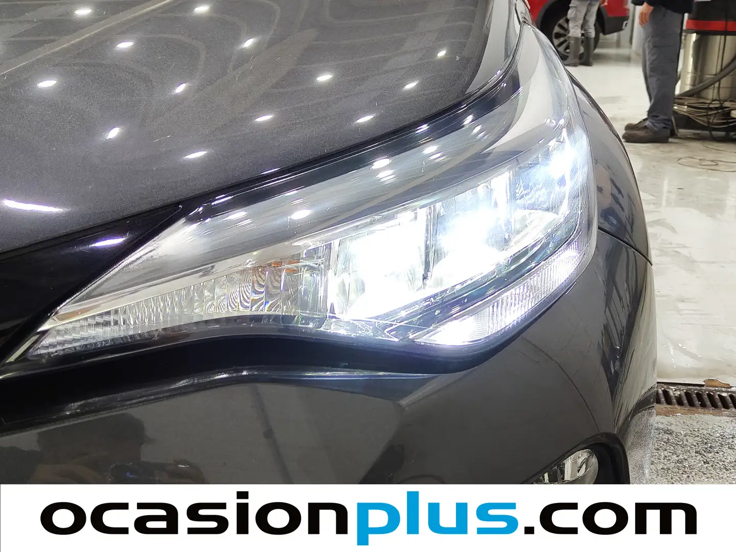 Foto Toyota C-HR Toyota C-HR 180H Advance (184 CV)