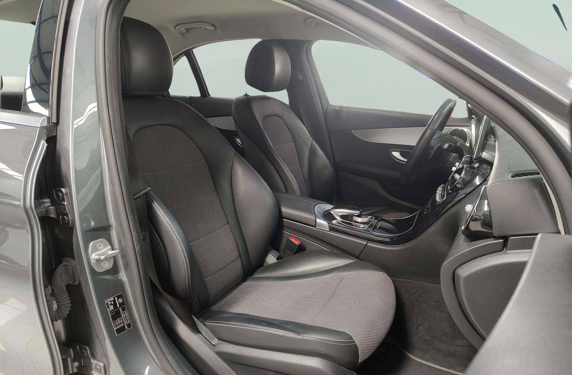 Mercedes-Benz Clase C 220 d - foto 17