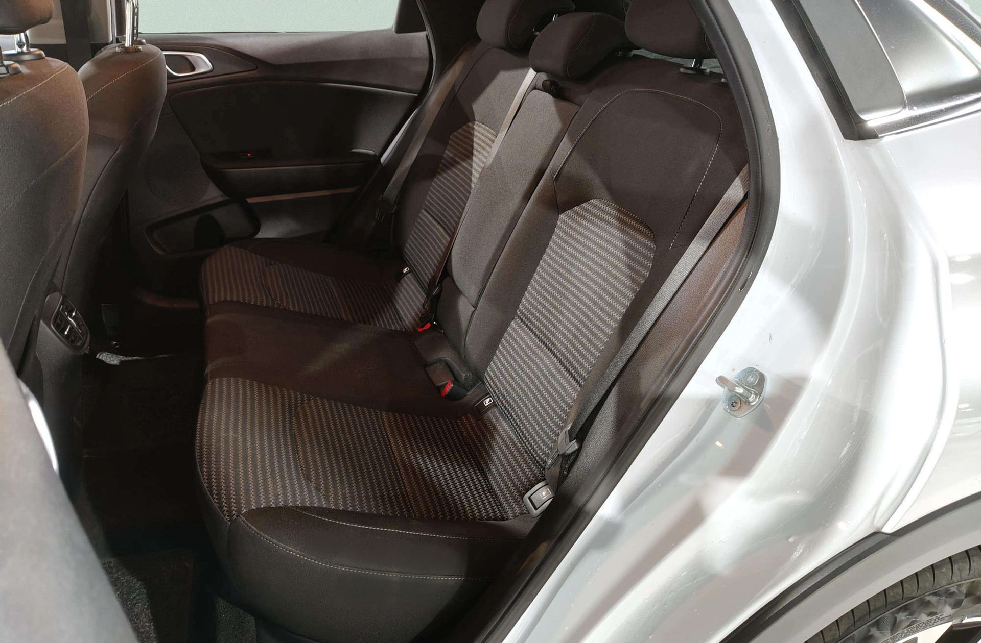 Kia XCeed 1.0 T-GDi Drive - foto 12