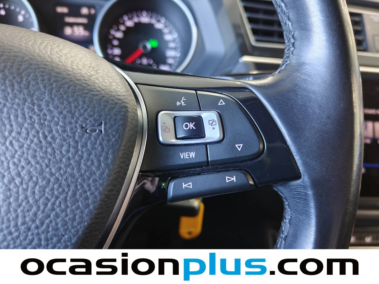 Foto Volkswagen Tiguan Volkswagen Tiguan Advance 1.5 TSI (150 CV) DSG Pack R-Line