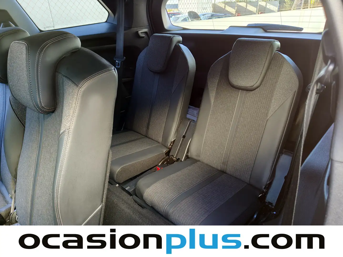 Foto Peugeot 5008 Peugeot 5008 BlueHDI 130 S&S GT Line EAT8 (130 CV) 7 Plazas