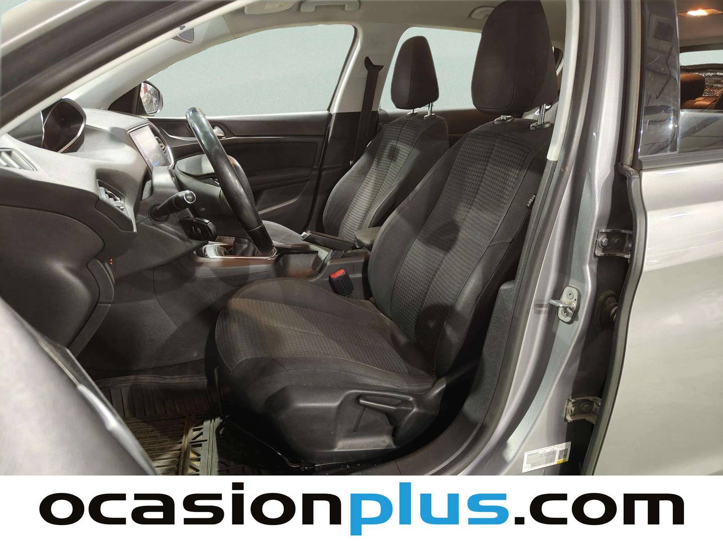 Foto asientos delanteros Peugeot 308 Peugeot 308 PureTech 110 S&S Style (110 CV)
