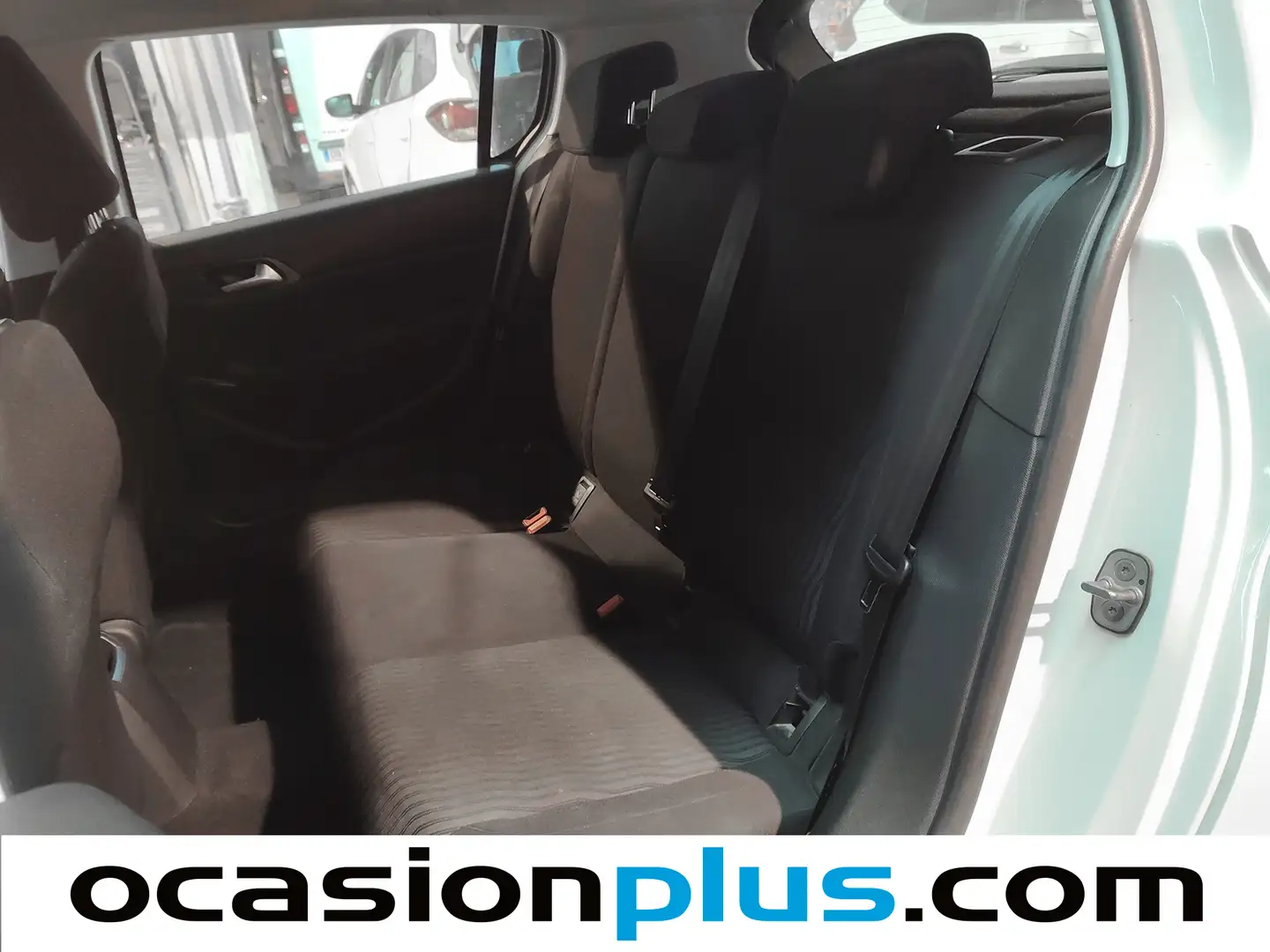 Foto Peugeot 308 Peugeot 308 BlueHDi 100 Access (100 CV)