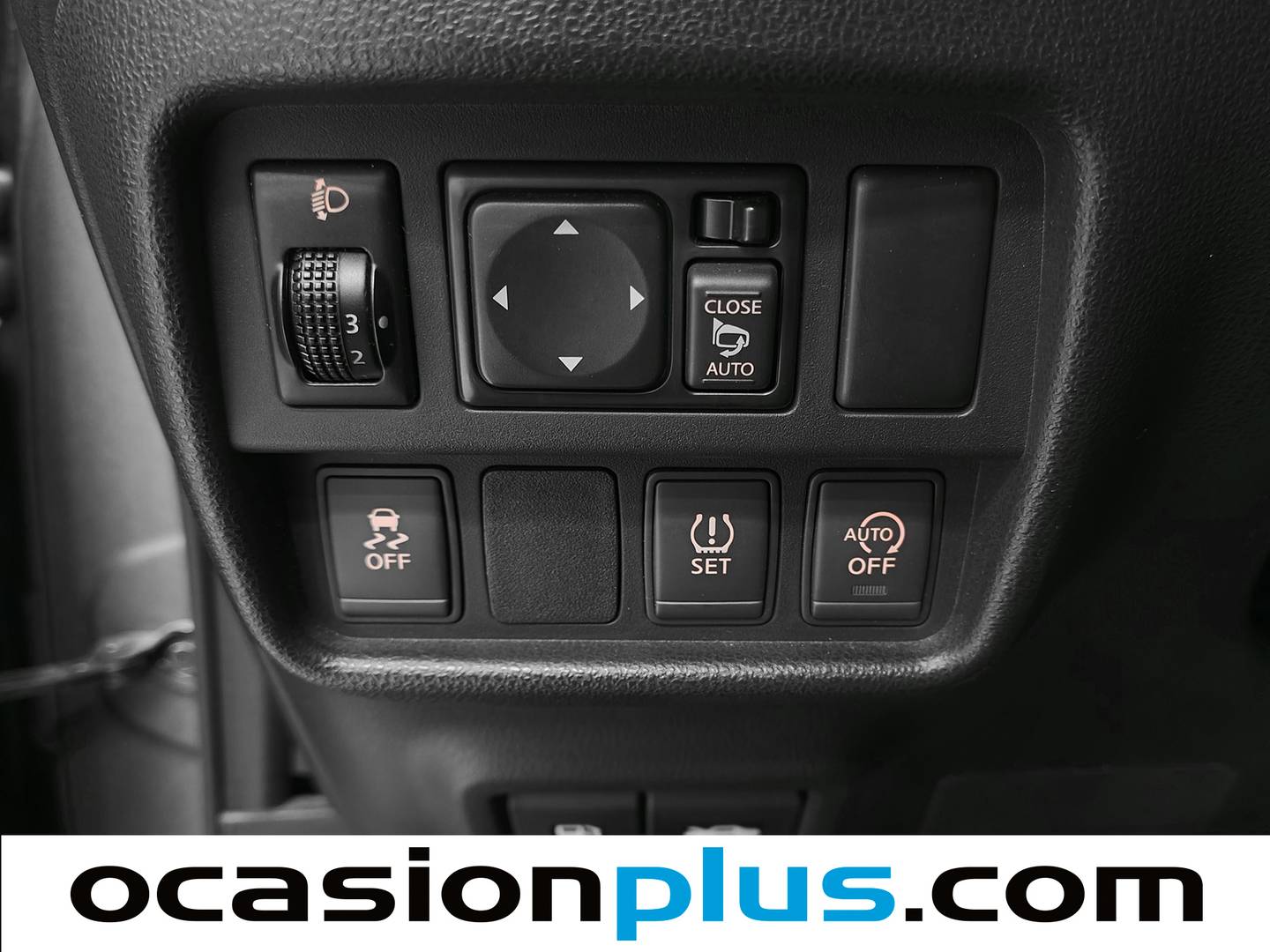 Foto Nissan JUKE Nissan Juke 1.2 DIG-T N-Connecta 4x2 (115 CV)