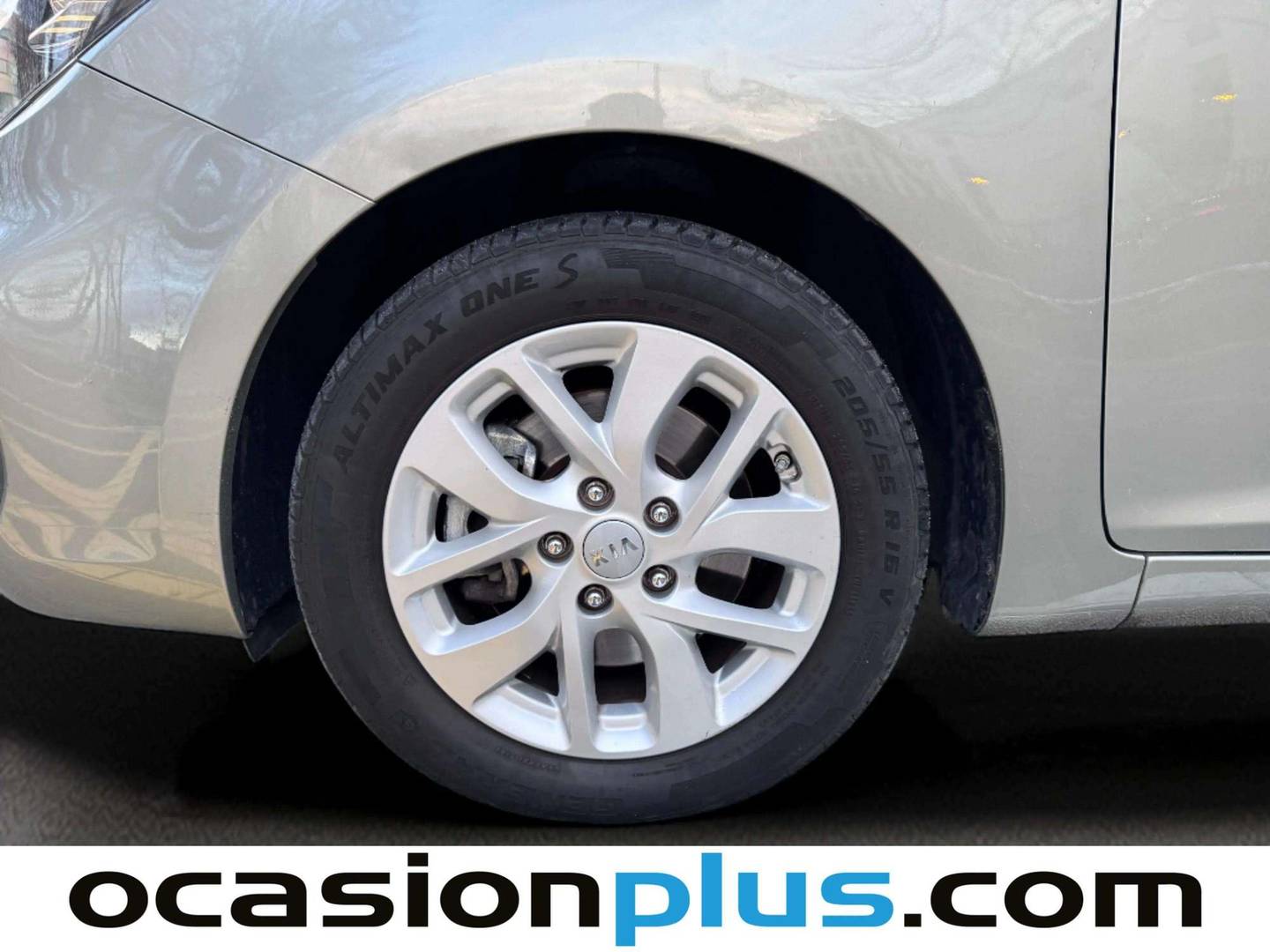 Foto KIA Carens Kia Carens 1.7 CRDi VGT Concept Eco-Dynamics (115 CV)