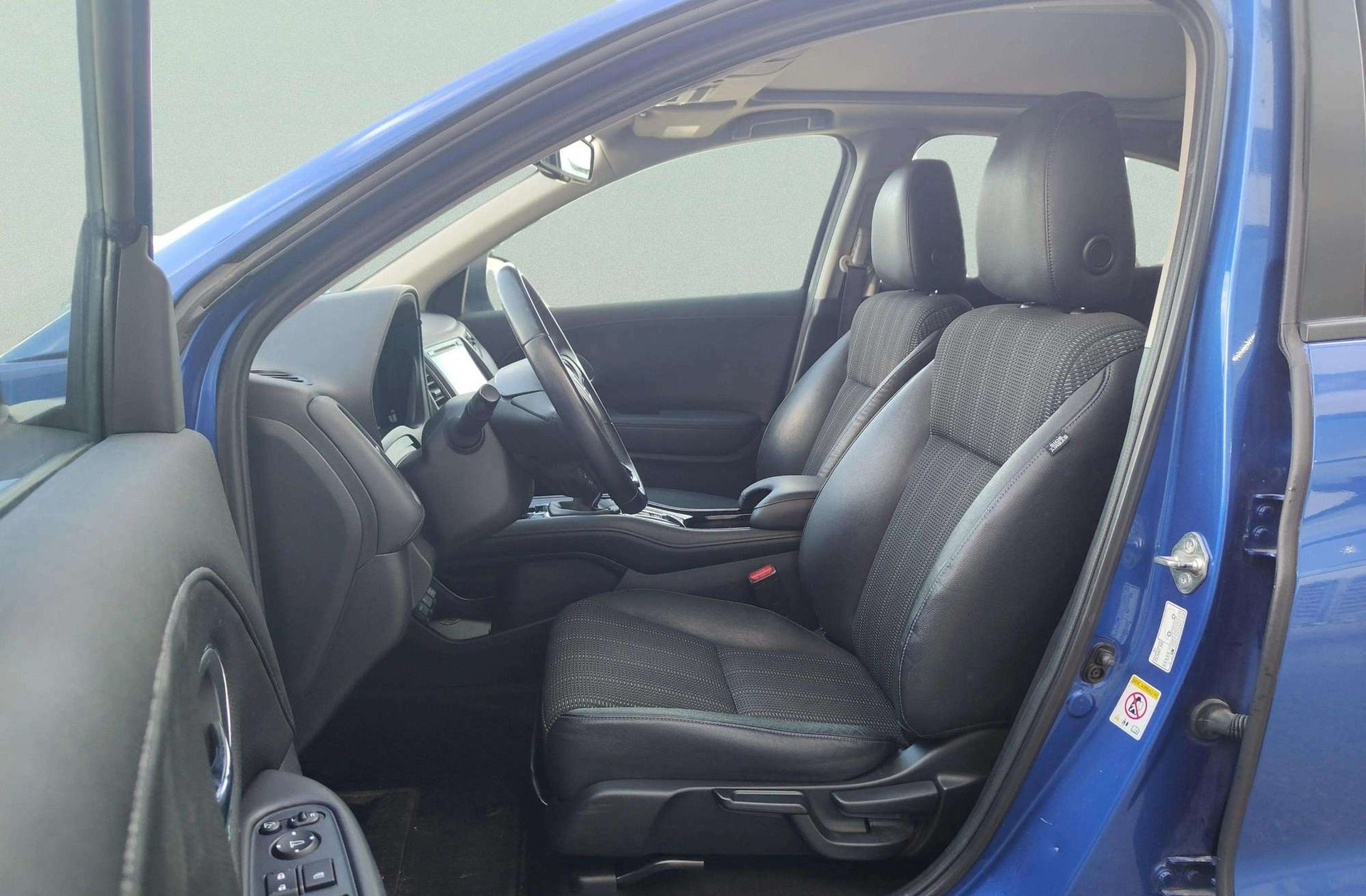 Honda HR-V 1.6 i-DTEC Executive - foto 12