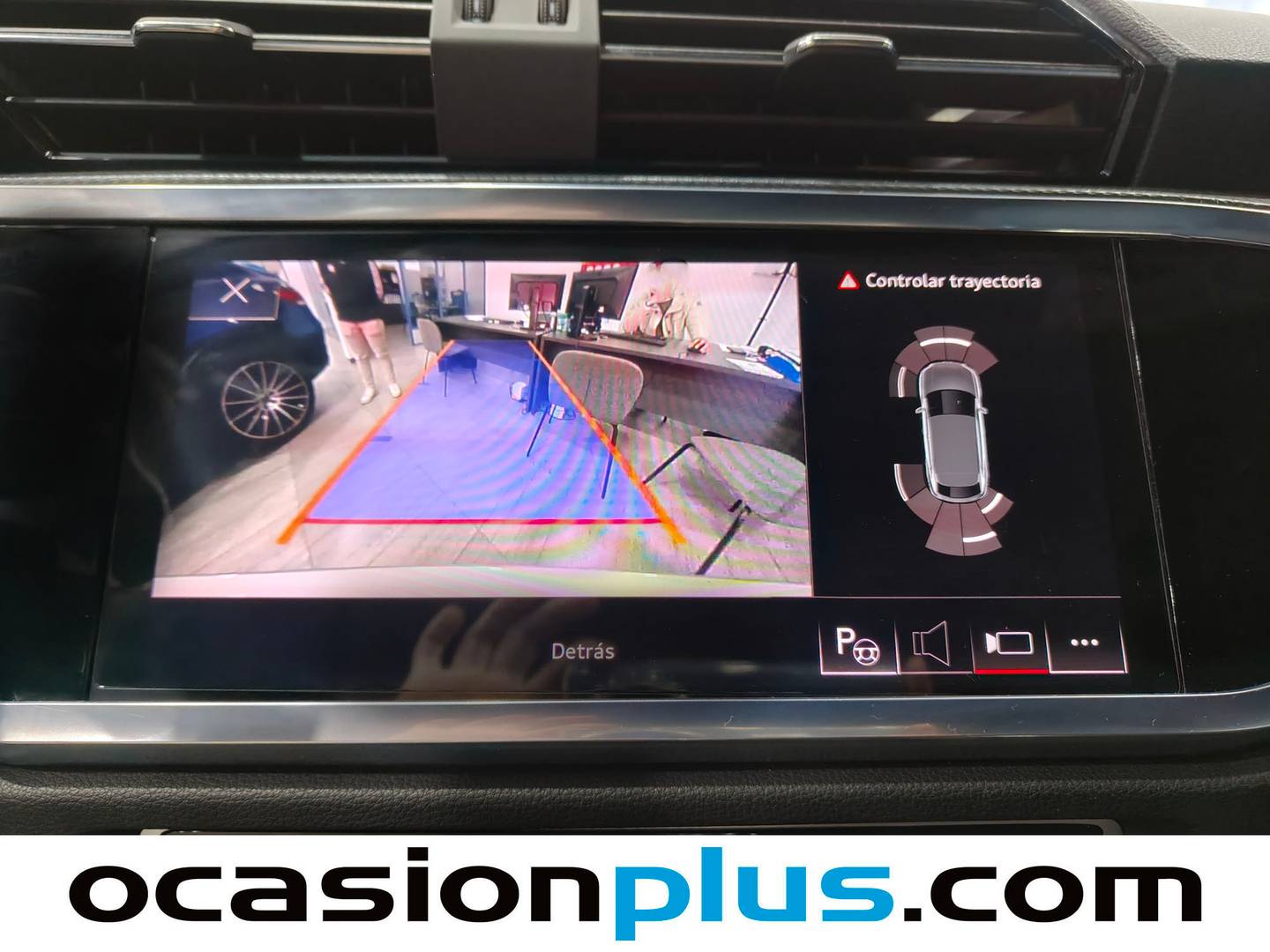 Equipamiento del Audi Q3 Sportback Audi Q3 Sportback S line 35 TDI (150 CV) S tronic Pack S-Line