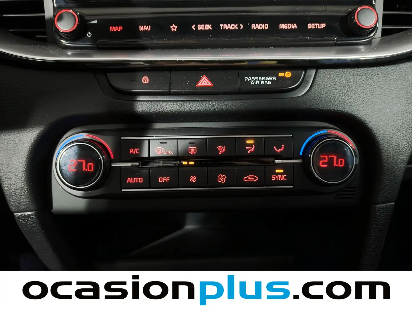 Foto KIA XCeed Kia XCeed 1.5 MHEV iMT Tech (160 CV)