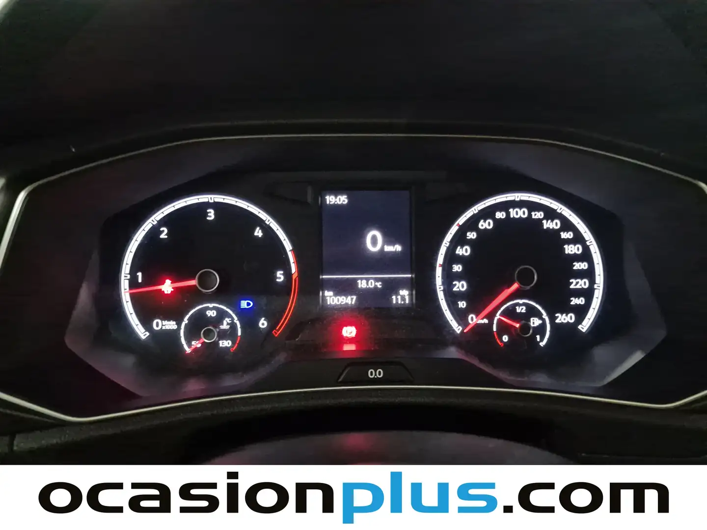 Foto Volkswagen T-Roc Volkswagen T-Roc Advance 1.6 TDI (115 CV)