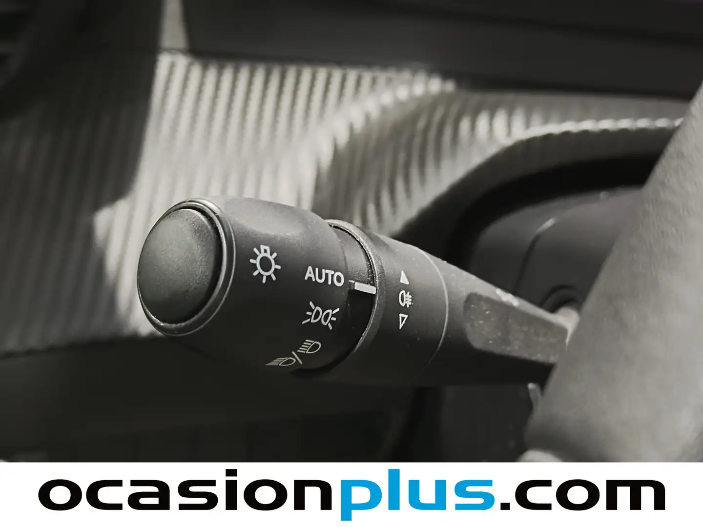 Foto Peugeot 208 Peugeot 208 PureTech 100 Allure (100 CV)