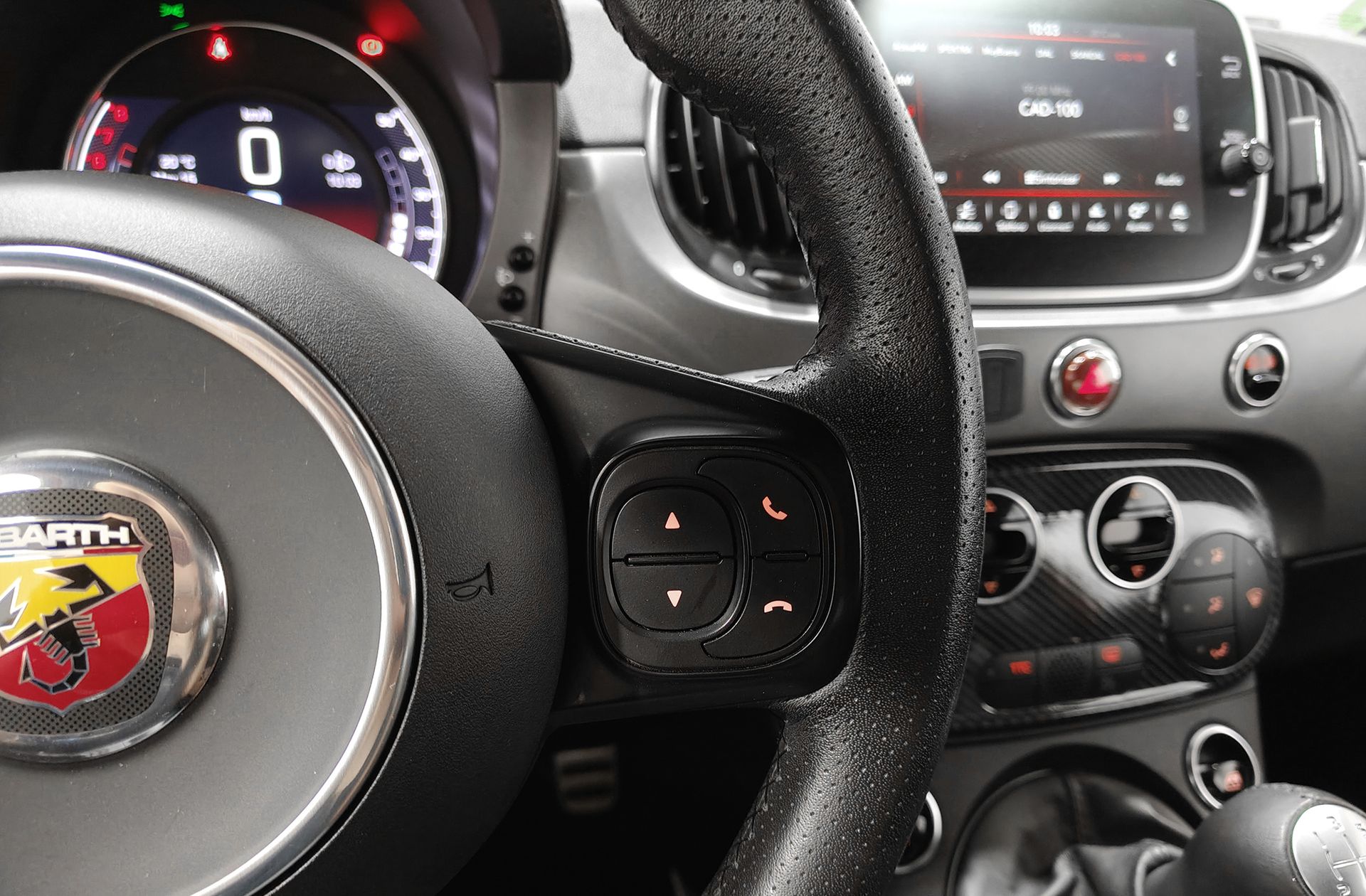 Abarth 500 1.4 16v T-Jet 595 Pista - foto 29
