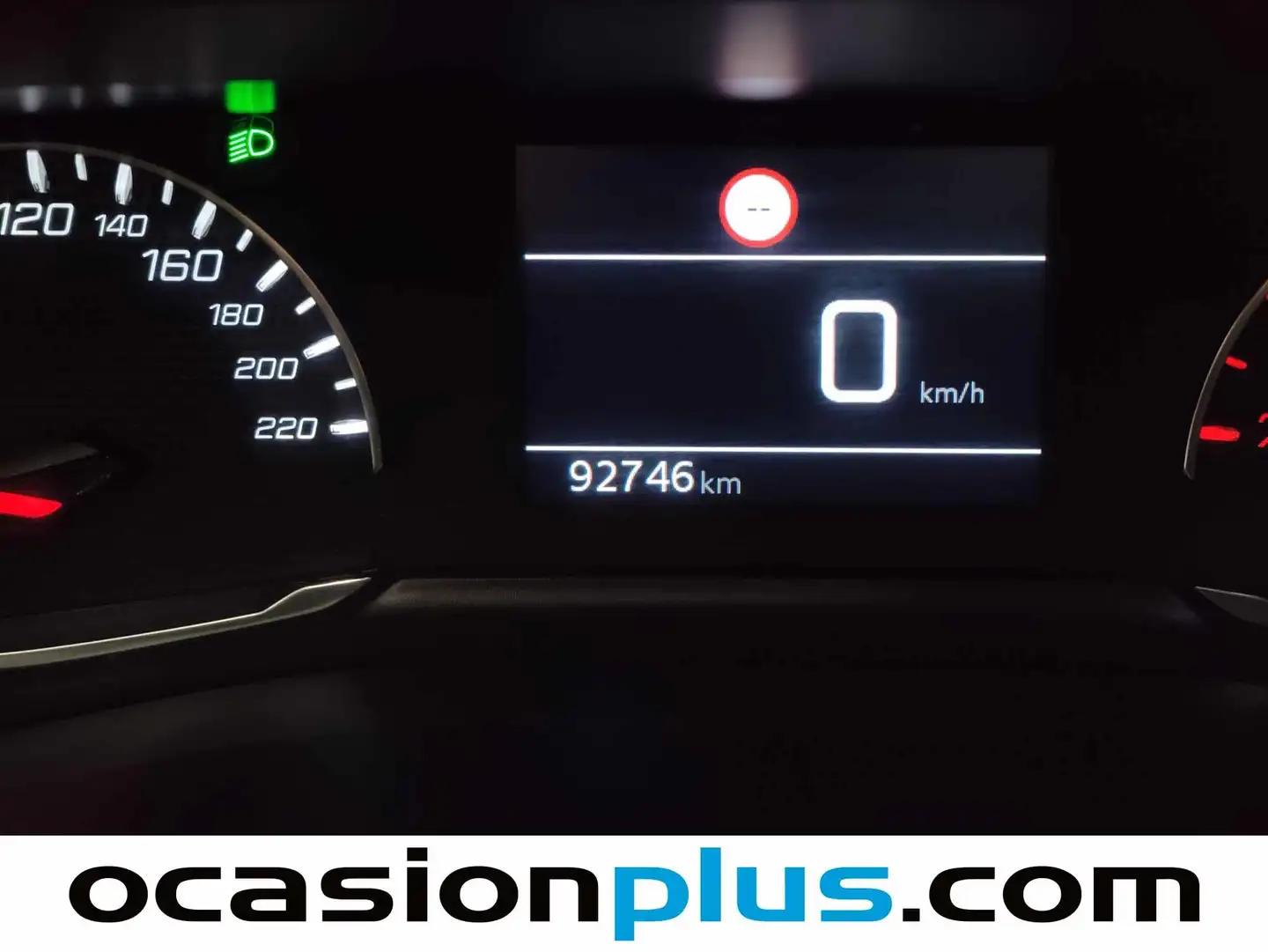 Foto Peugeot 2008 Peugeot 2008 PureTech 100 S&S Allure (100 CV)