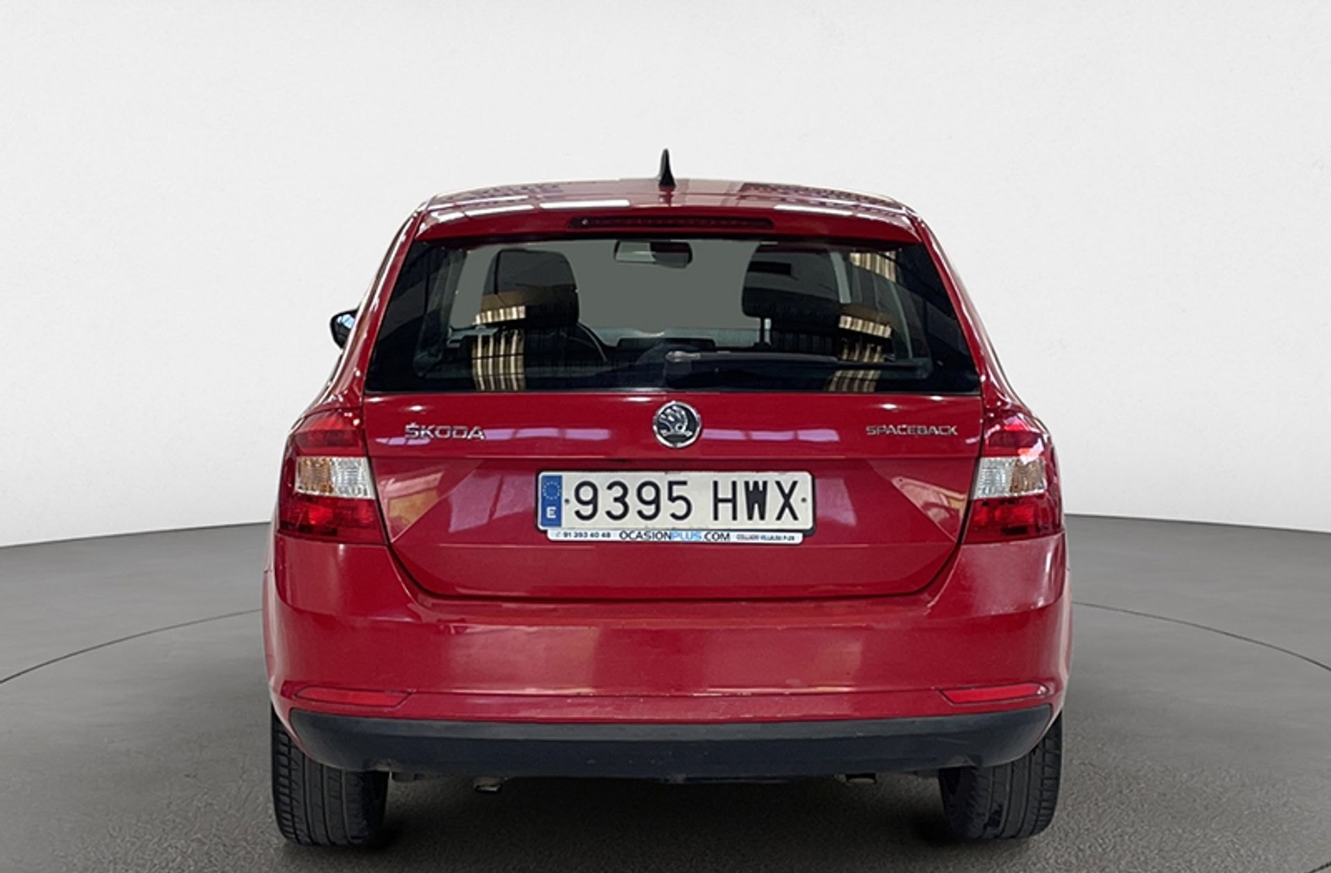 Škoda Rapid Spaceback 1.6 TDI CR Ambition - foto 13
