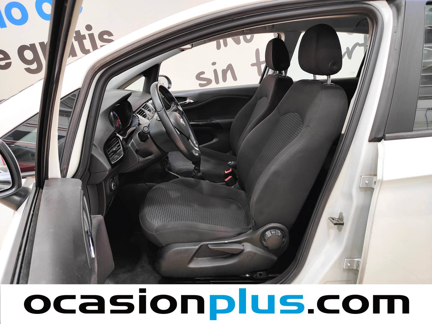 Foto asientos delanteros Opel Corsa Opel Corsa 1.4 Selective (90 CV)