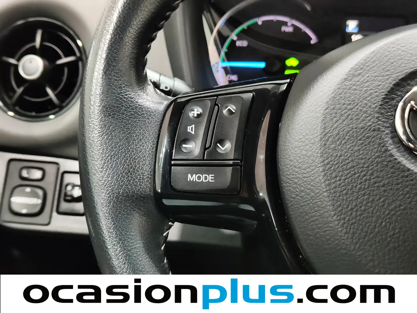 Foto Toyota Yaris Toyota Yaris 1.5 100H Active Tech (100 CV)