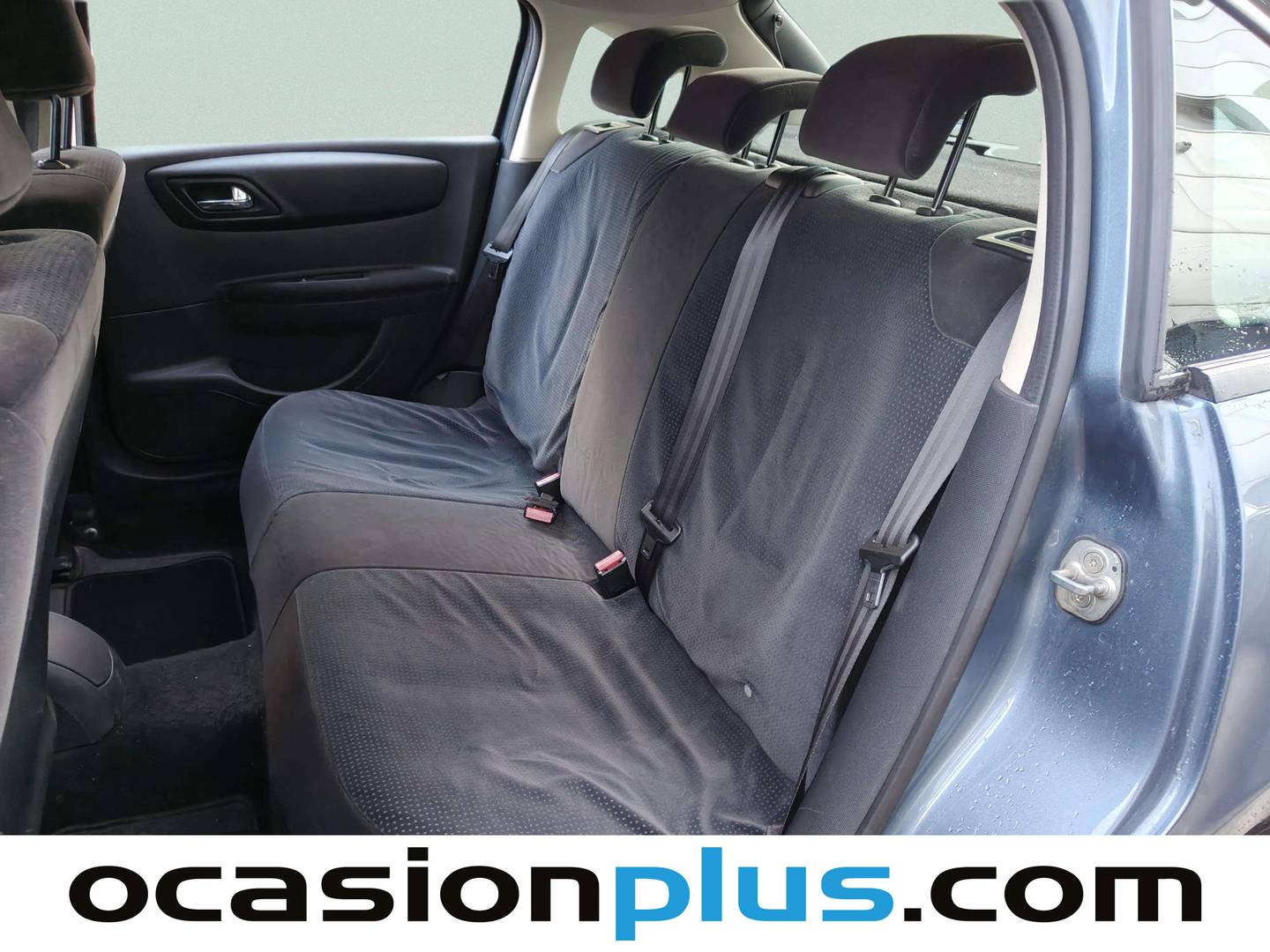 Foto asientos traseros Citroën C4 Citroen C4 1.6 16v Collection  (110 CV)