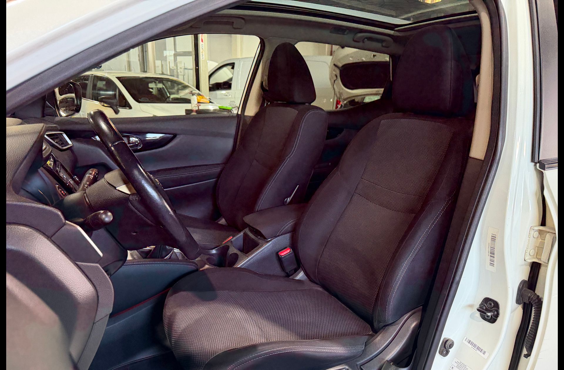 Nissan Qashqai dCi 110 N-Connecta 4x2 - foto 11