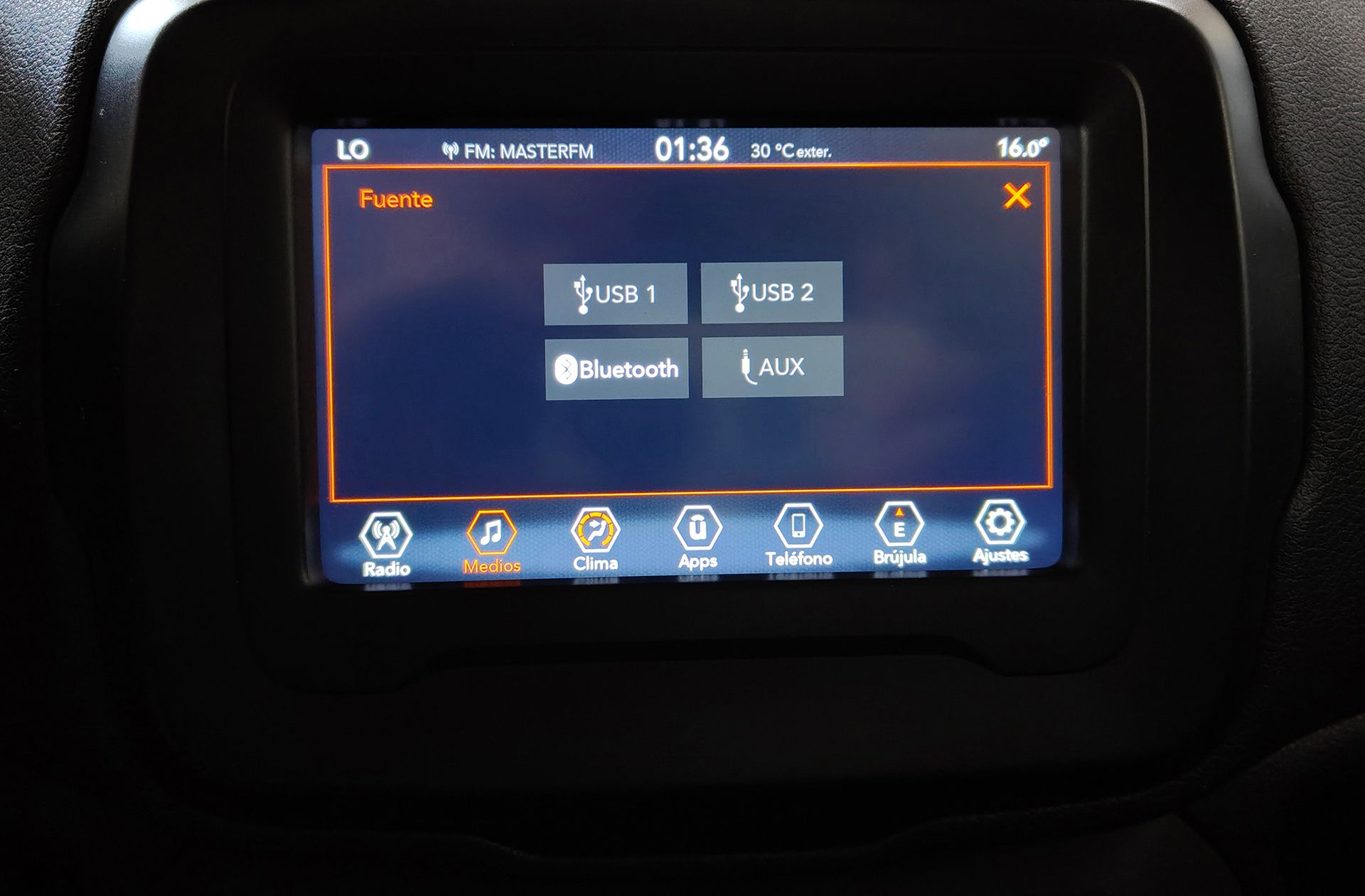 Jeep Renegade 1.0G Night Eagle II 4x2 - foto 29