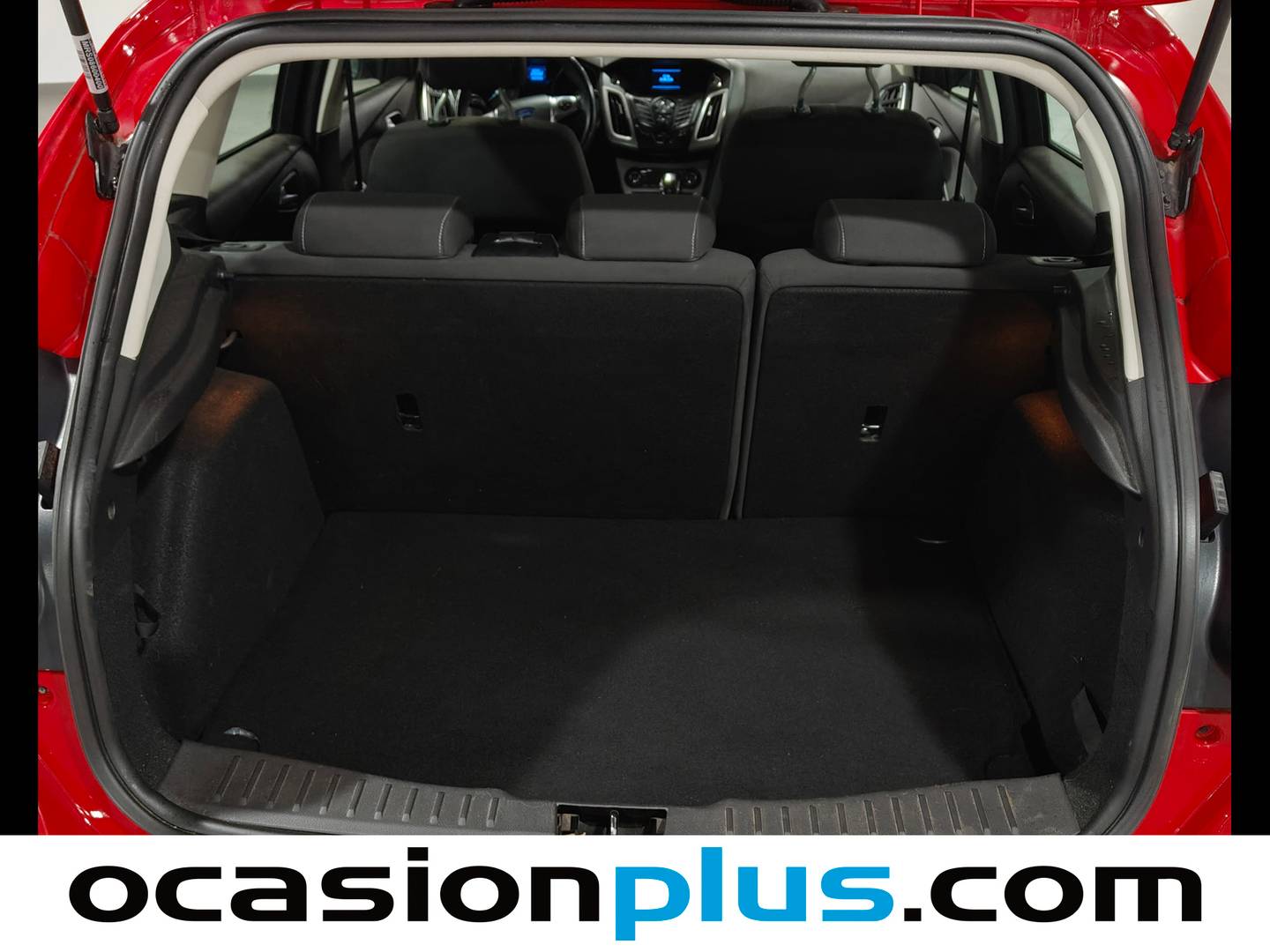 Fotos maletero Ford Focus Ford Focus 1.6 TI-VCT Trend Powershift (125 CV)