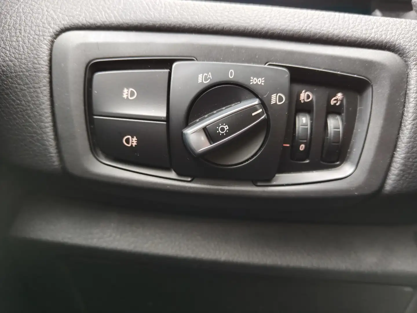 Foto BMW Serie 2 Active Tourer BMW Serie 2 218d Active Tourer (150 CV)