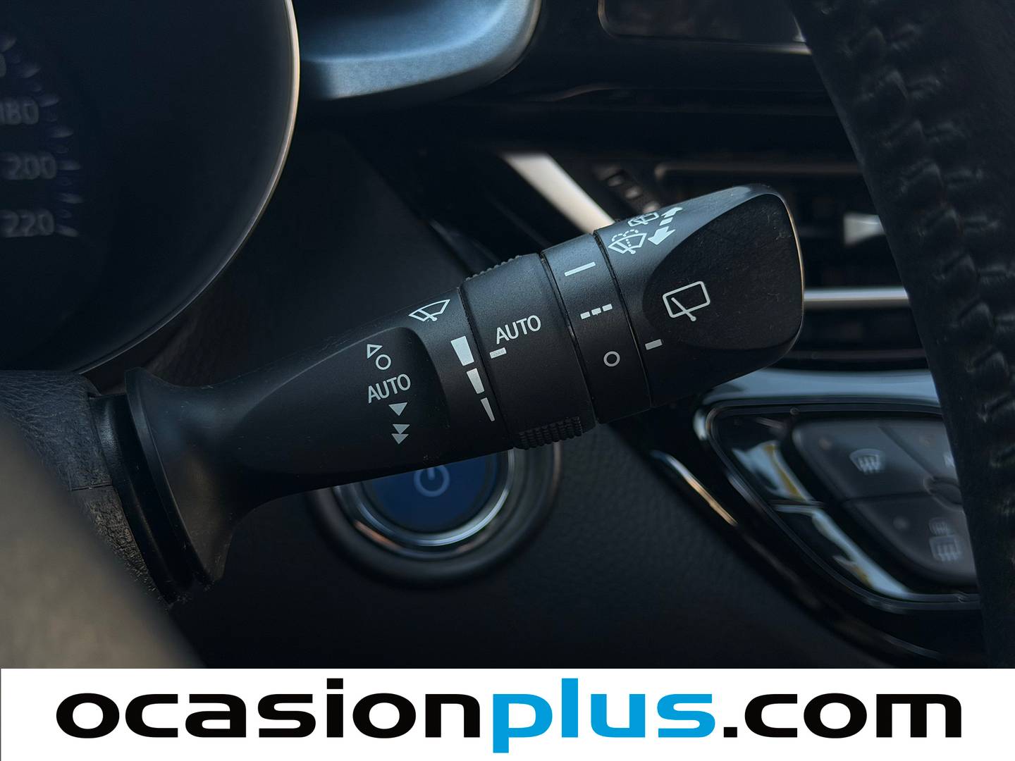 Paquetes del Toyota C-HR Toyota C-HR 1.8 125H Advance (122 CV)